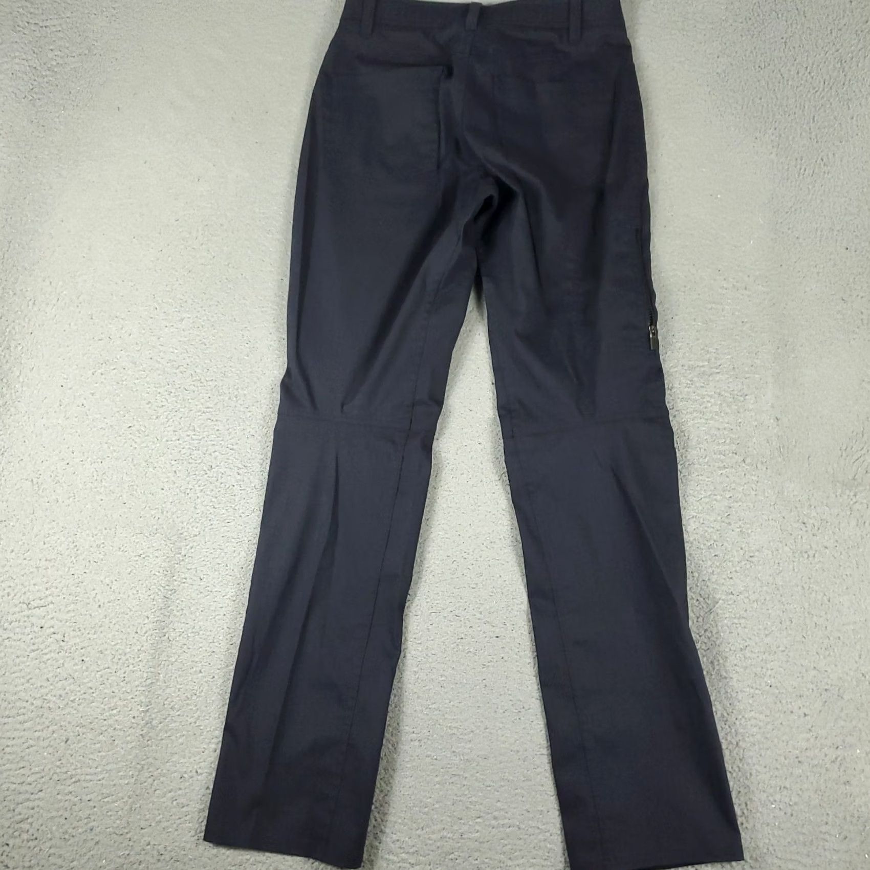 Under Armour Under Armour Pants Mens 30x34 Chino Flat Front 5 Pocket Gray Blue Workwear Casual Dress Trousers Regular Rise Mid Size US 30 / EU 46 - 7 Thumbnail