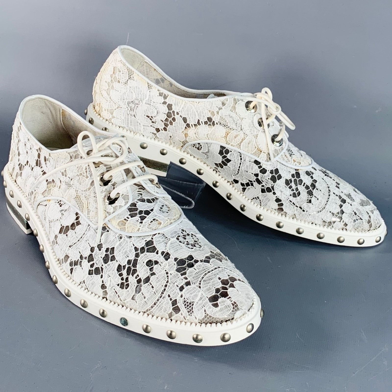 Givenchy GIVENCHY Size 10 White Leather Lace Studded Derby Shoes Size US 10 / IT 40 - 1 Thumbnail