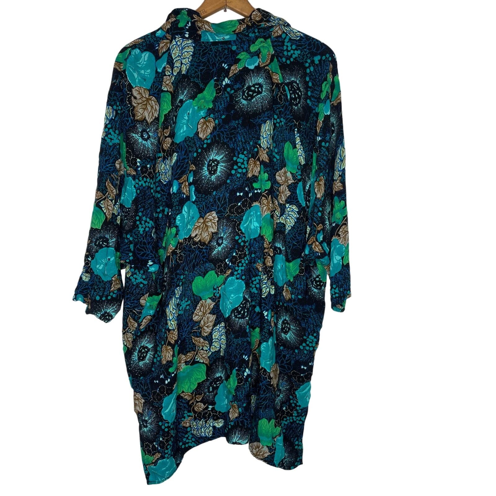 Vintage Vintage Risky Business Rayon Long Button Down Size XL / US 12-14 / IT 48-50 - 3 Thumbnail