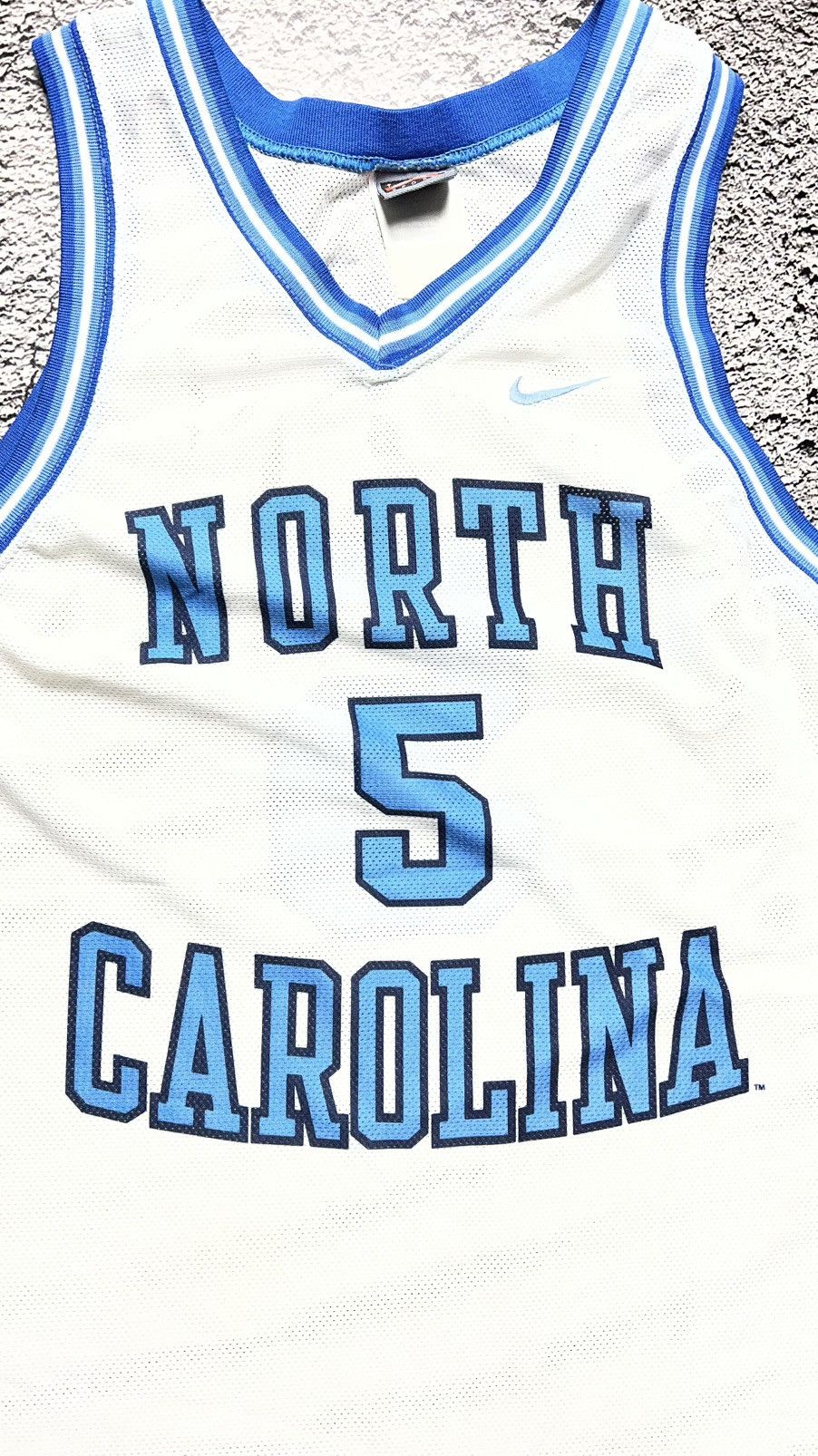 Nike VTG 90’s North Carolina Tar Heels NCAA Jersey & shorts nike Size US XL / EU 56 / 4 - 3 Thumbnail