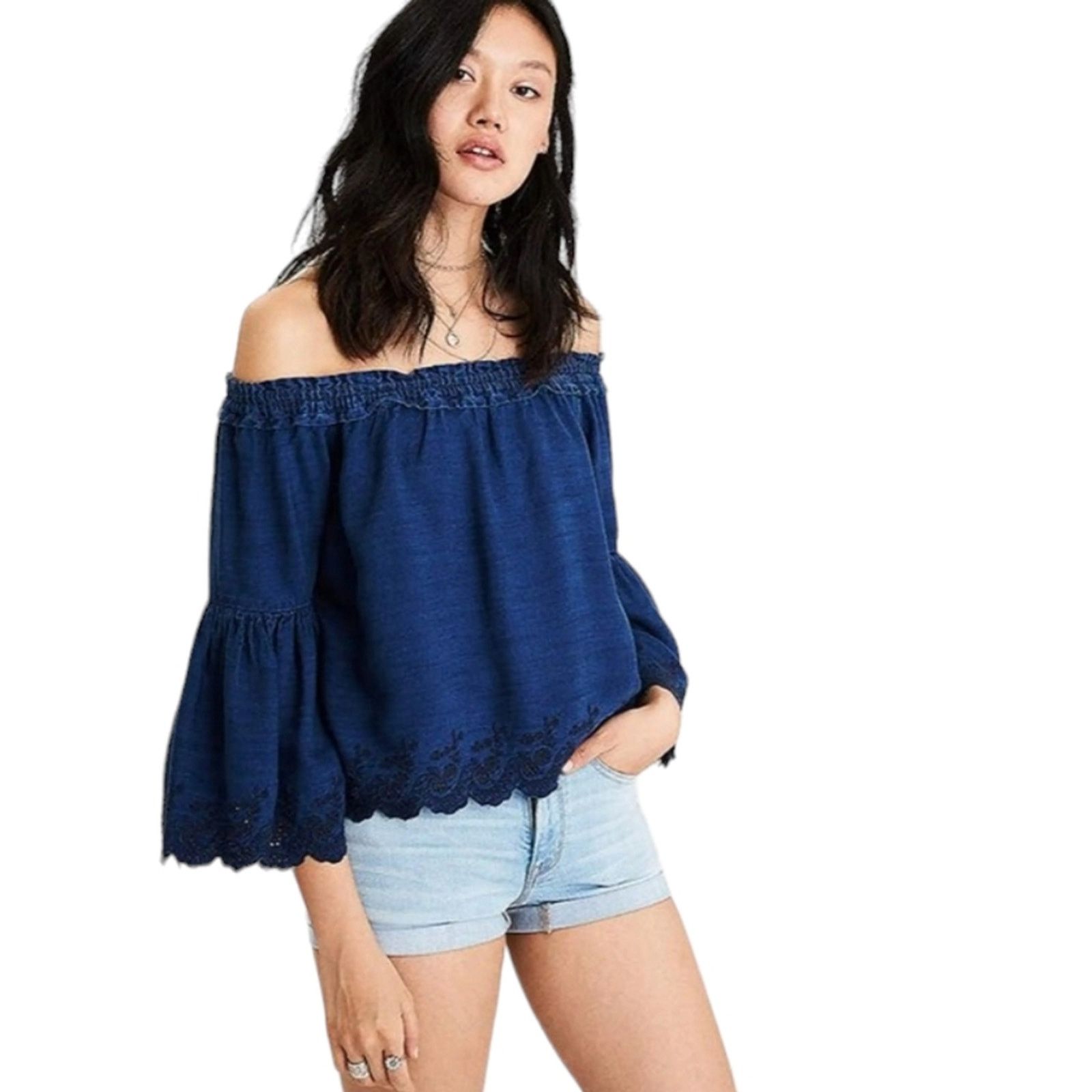 American Eagle Outfitters NWT American Eagle Off Shoulder Chambray Romantic Top Small Size S / US 4 / IT 40 - 1 Thumbnail
