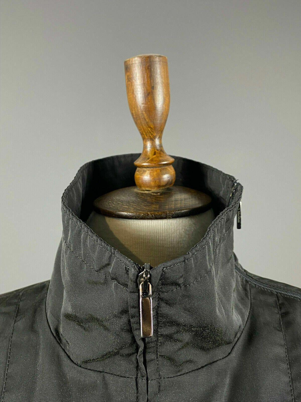 Designer Ladies S' Max Mara Black Full Zip High Jacket Size GB12 F42 Size S / US 4 / IT 40 - 4 Thumbnail