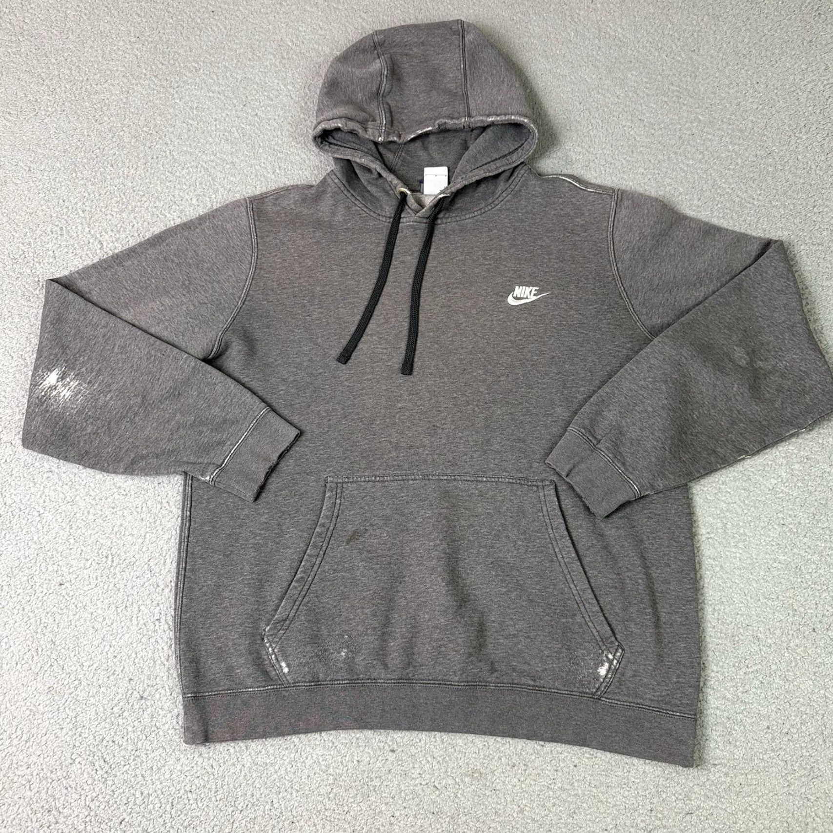 Nike VINTAGE Nike Sweatshirt Mens Large Gray Embroidered Swoosh Distressed Logo Essential L Size US L / EU 52-54 / 3 - 2 Thumbnail
