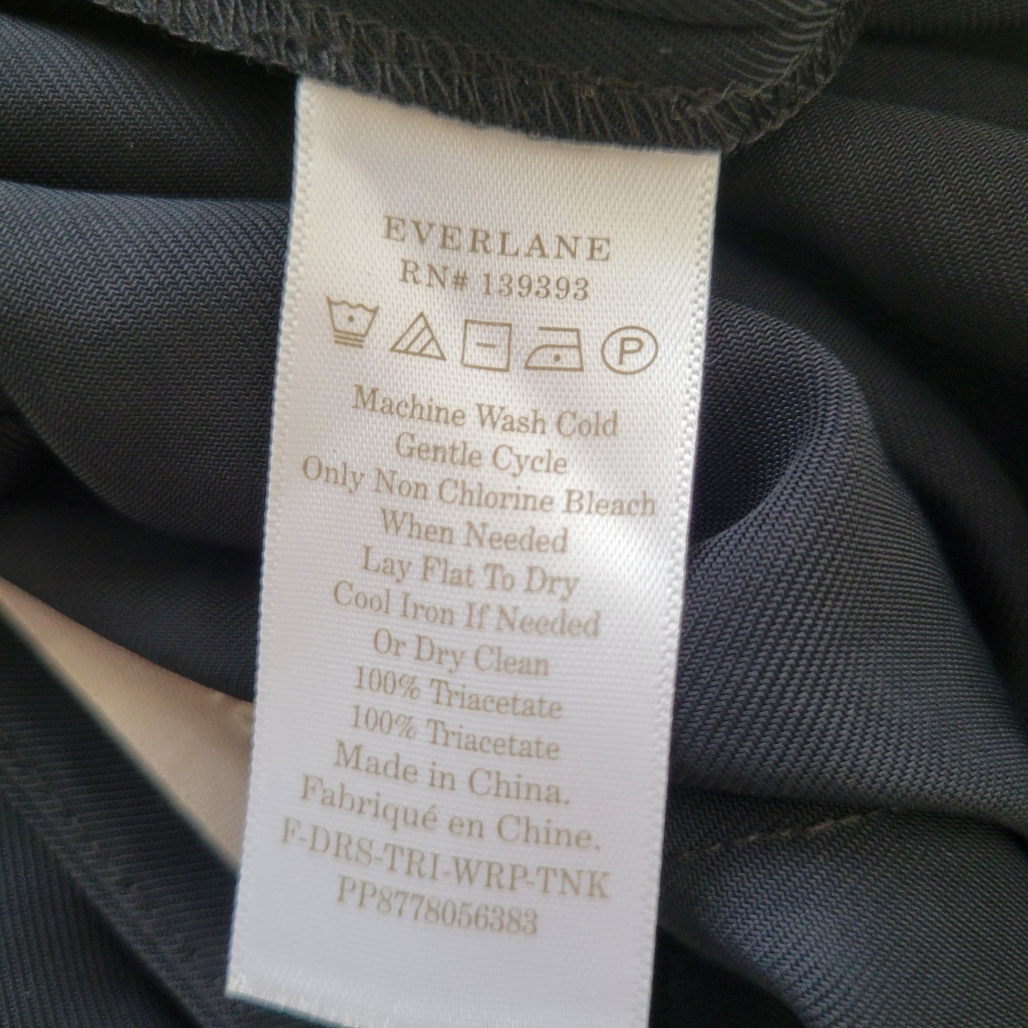 Everlane Everlane 12 Black Japanese GoWeave Sleeveless Wrap Dress V N Size XL / US 12-14 / IT 48-50 - 5 Thumbnail