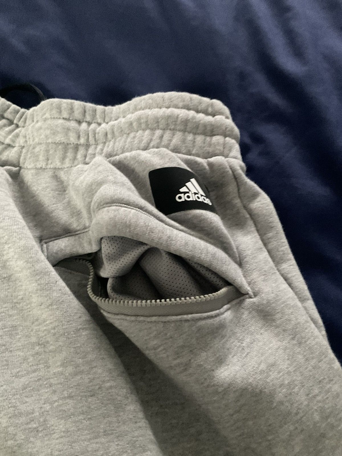 Adidas Adidas primegreen grey fleece sweatpants Size US 32 / EU 48 - 3 Thumbnail