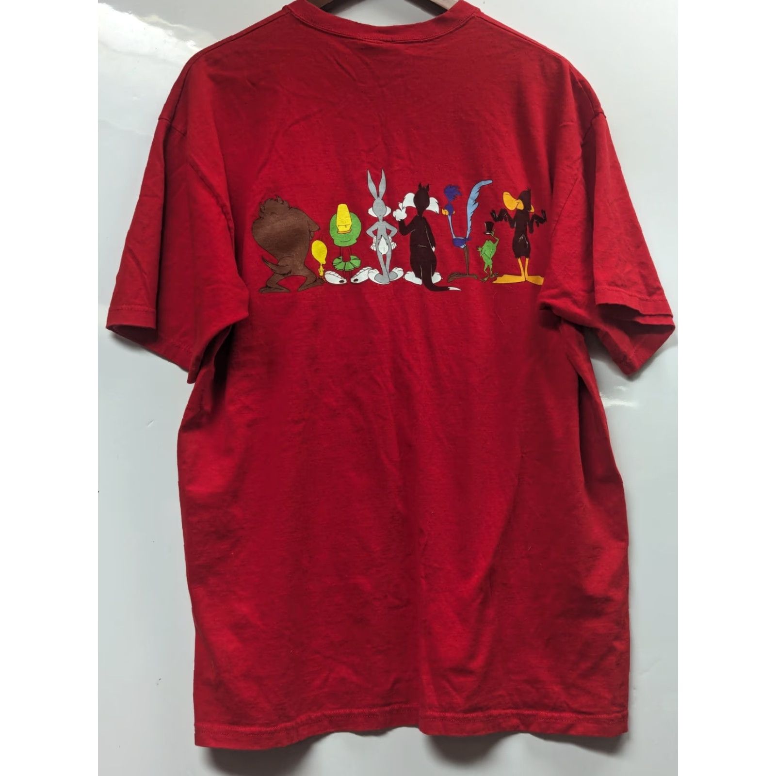 Vintage VINTAGE Warner Bros. Studio Store T-Shirt XL Red Bugs Bunny Tazmanian Devil 1994 90s Y2K AOP Crew Neck Short Sleeve Cotton Men Embroidered Pocket Size US XL / EU 56 / 4 - 2 Thumbnail