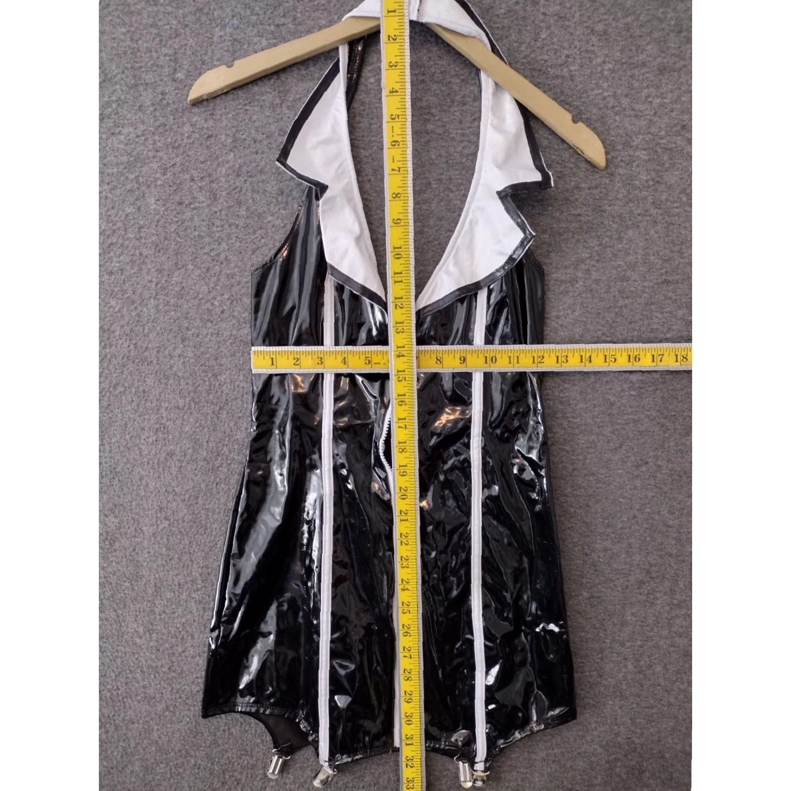 ESPIRIT Spirit Women Maid Role Play Costume Halter Neck Patent Leotard Top Clubwear M Spirit Maid Cosplay Show Black and White Elastic/Stretch Vintage? No. Size M / US 6-8 / IT 42-44 - 4 Thumbnail