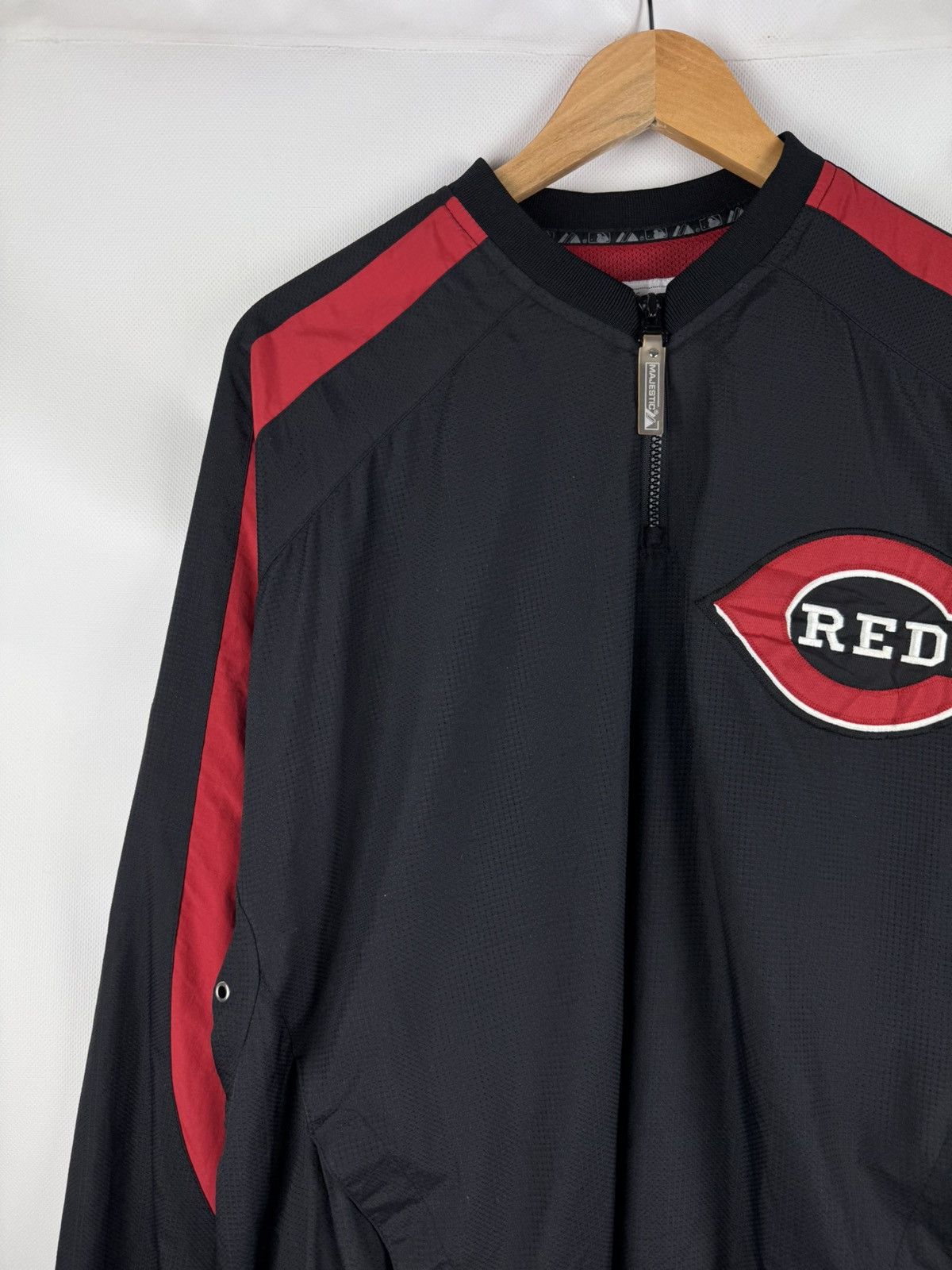 Majestic Majestic Cincinnati Reds Vintage Men’s Anorak Jacket Size M Size US M / EU 48-50 / 2 - 5 Thumbnail