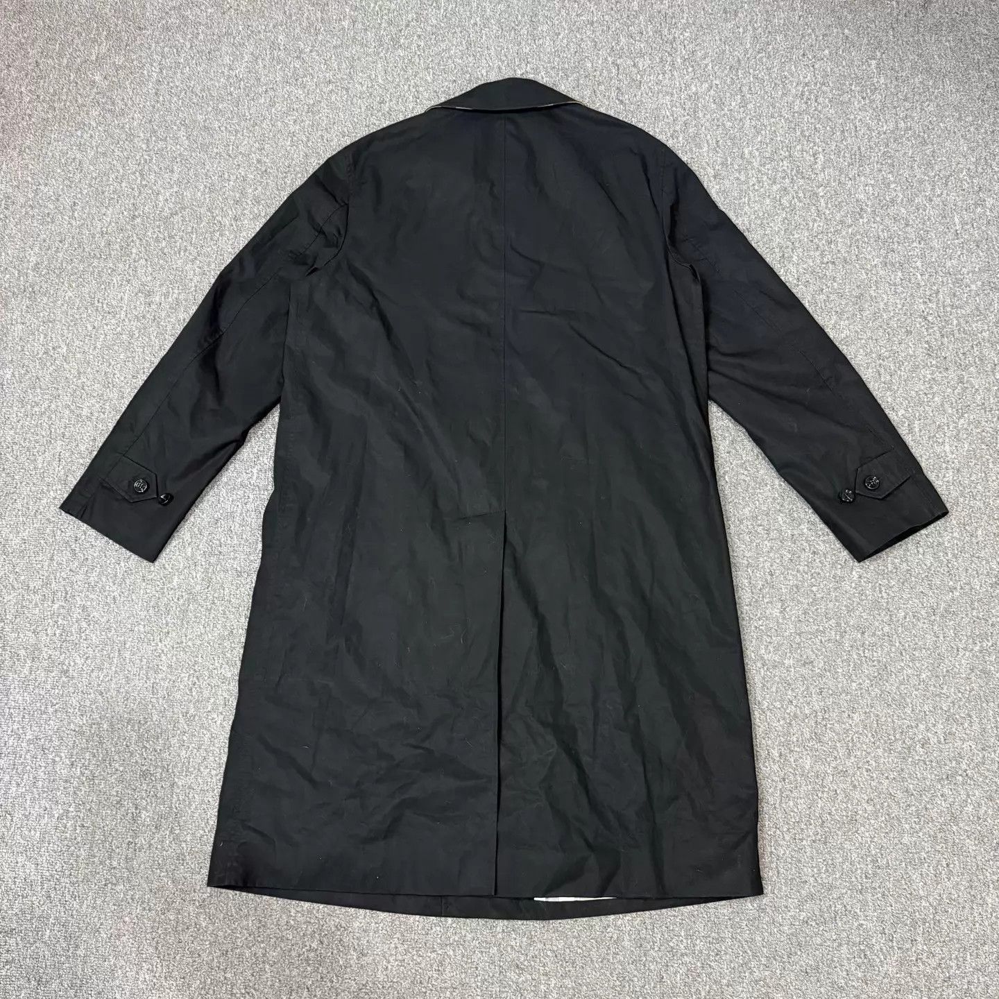 Burberry Burberry black check lining overcoat 50 EU 95 New Size US M / EU 48-50 / 2 - 2 Thumbnail