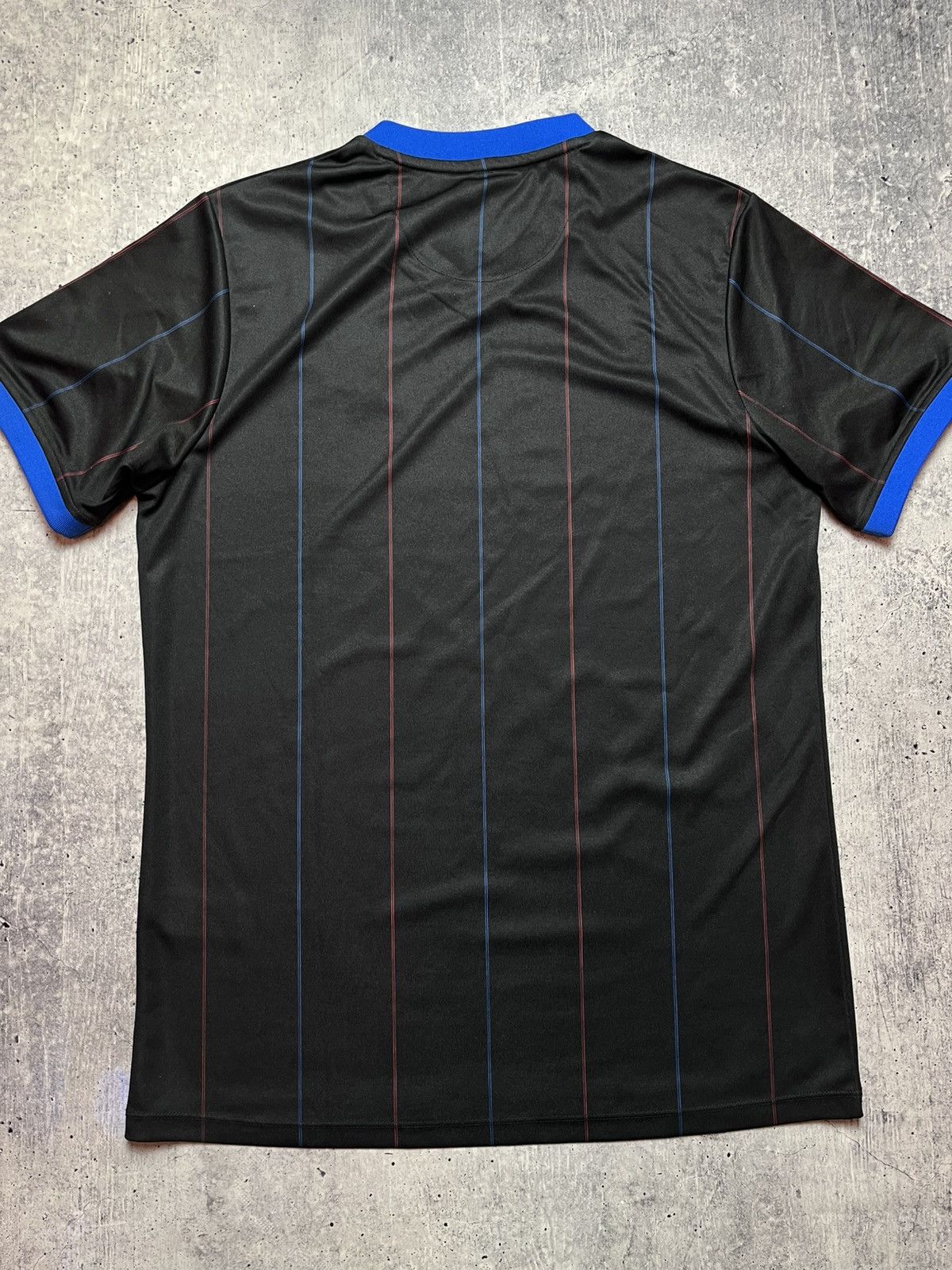 Castore RANGERS JERSEY FOURTH FOOTBALL SHIRT 2022 - 2023 MEN sz L Size US L / EU 52-54 / 3 - 8 Thumbnail