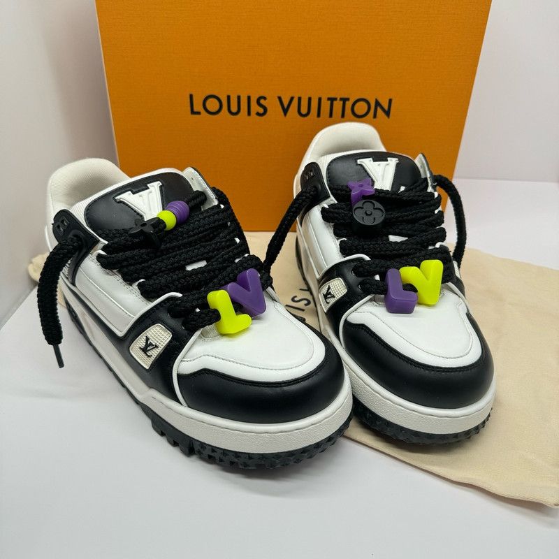 Louis Vuitton Louis Vuitton Trainer Maxi Low-Top Sneakers 0079 Size US 9.5 / EU 42-43 - 1 Thumbnail