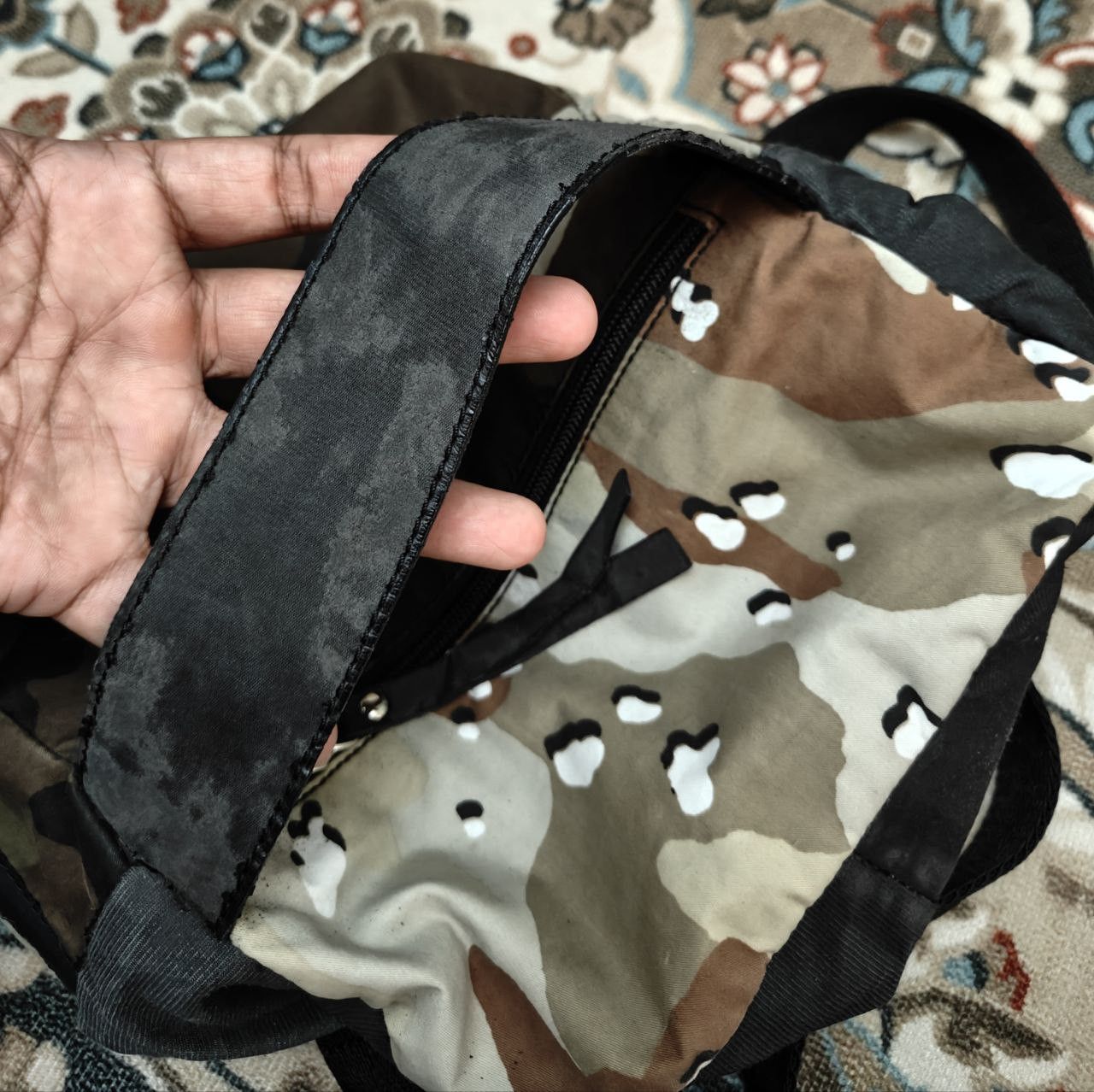 Maison Margiela Worn Maison Margiela Camo worn BAg Size ONE SIZE - 11 Thumbnail