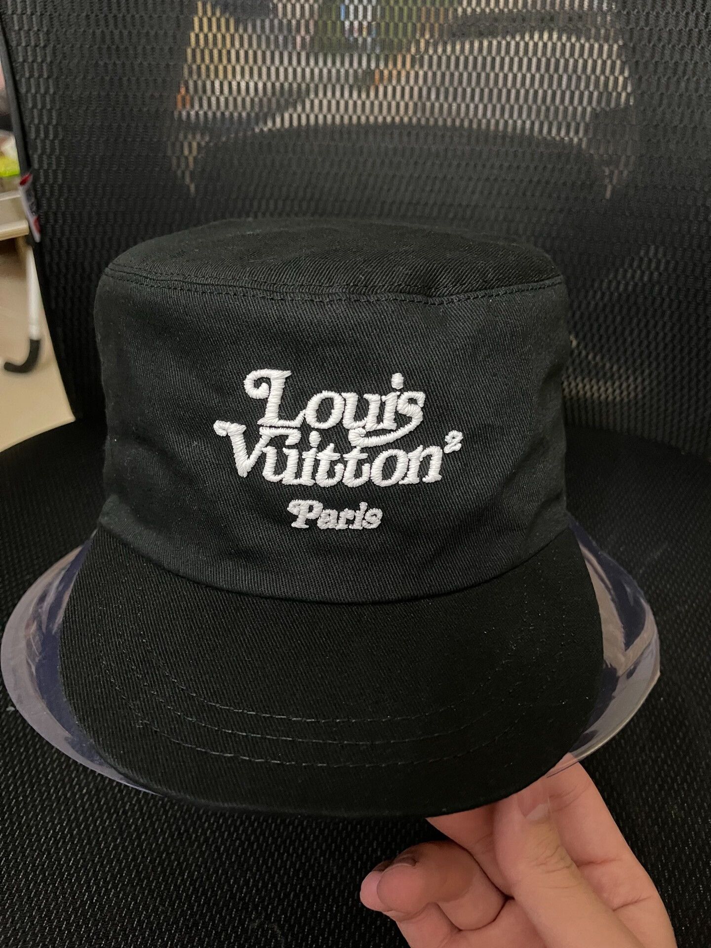 Louis Vuitton lv nigo black bucket hat Size ONE SIZE - 1 Thumbnail