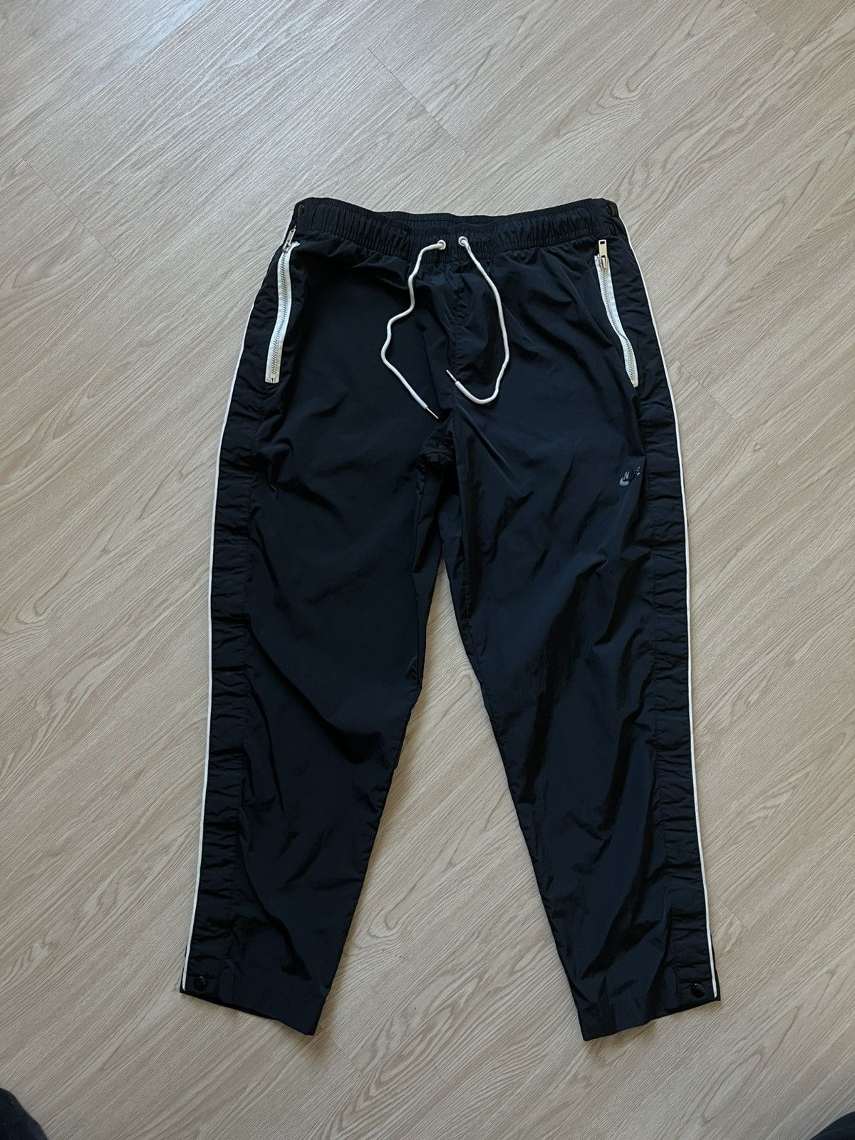 Nike Nike Nylon Track Pants Size US 34 / EU 50 - 1 Thumbnail