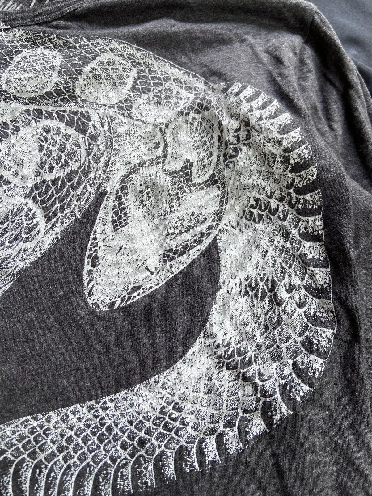 Yasuyuki Ishii SNAKE REPLAY QUALITY LONG SLEEVE Size US M / EU 48-50 / 2 - 5 Thumbnail