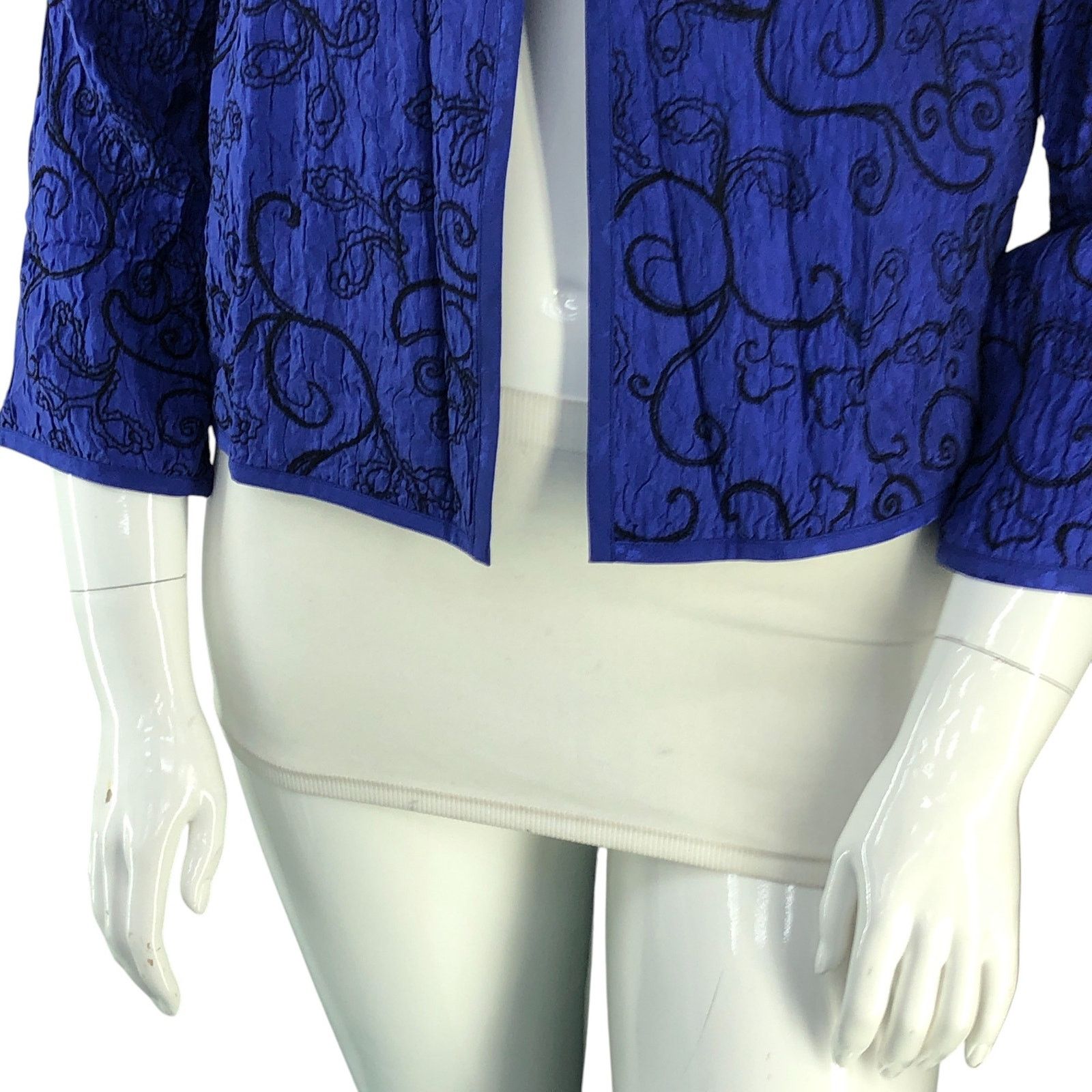 Chicos Chicos Size 1 US 8 Cardigan Open Front Silk Embroidered Size M / US 6-8 / IT 42-44 - 3 Thumbnail