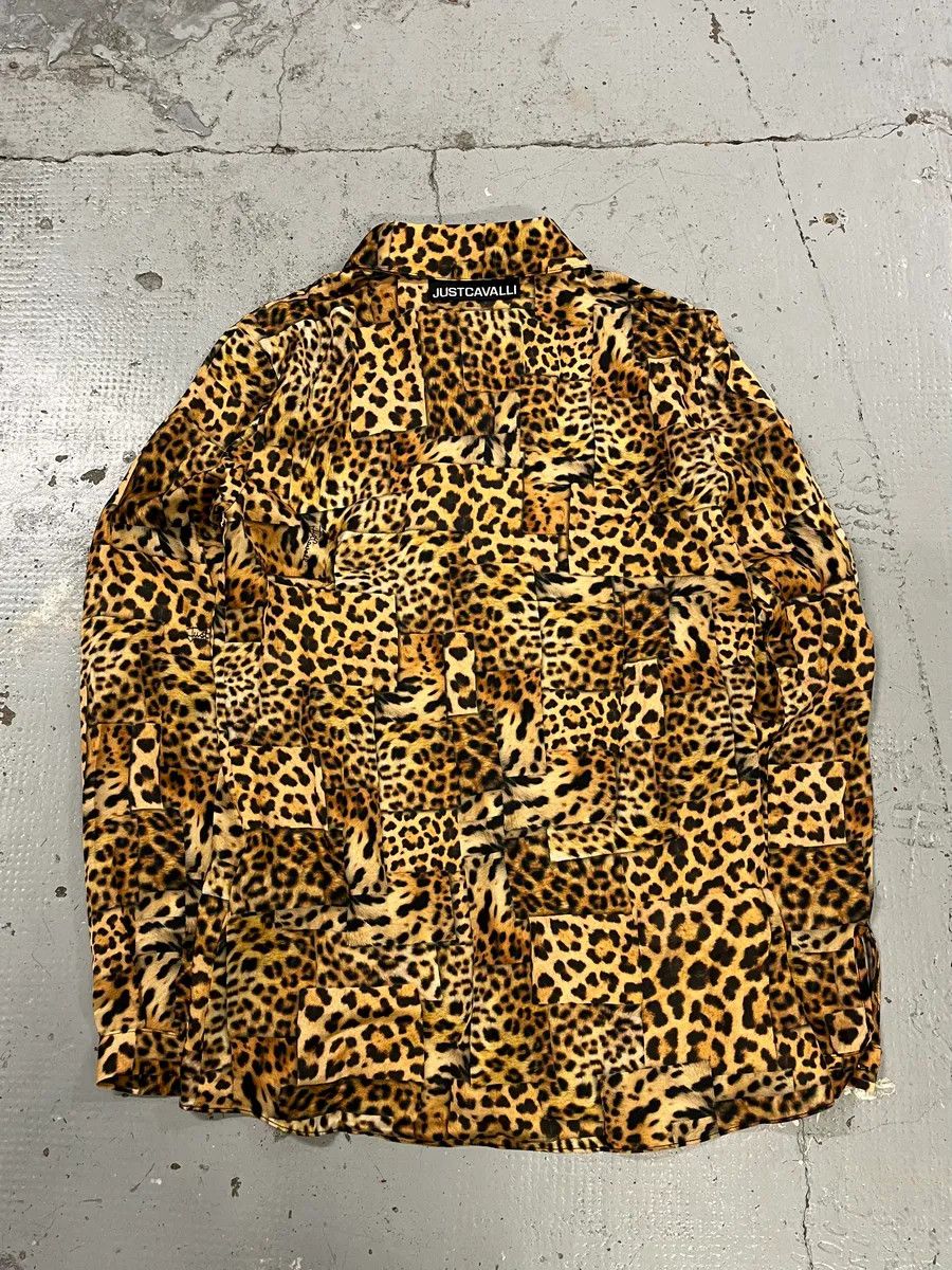 Just Cavalli AW2020 Cavalli Leopard Print Silk Savage Shirt Size US S / EU 44-46 / 1 - 6 Thumbnail