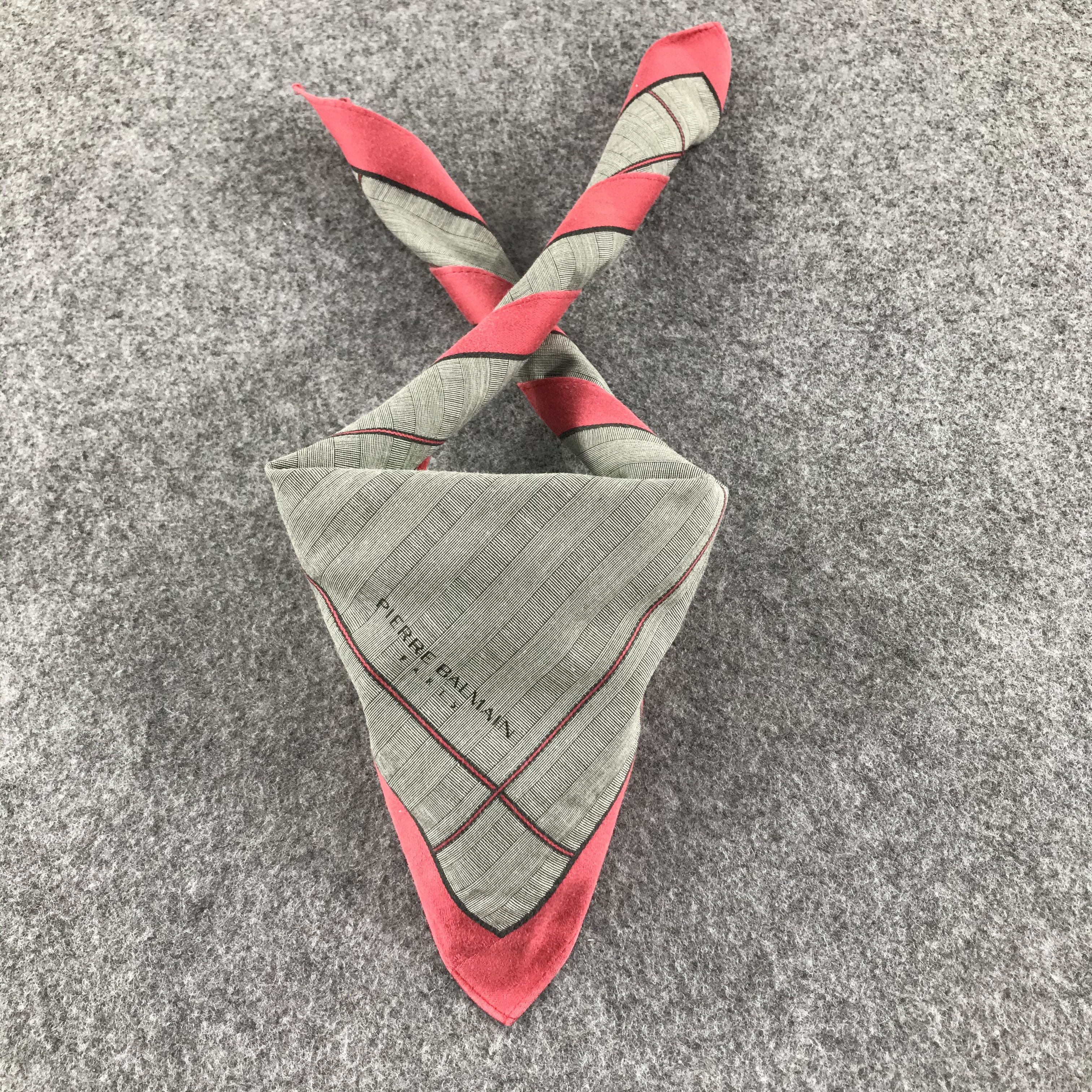 Pierre Balmain Pierre Balmain Handkerchief Neckerchief Bandana H227 Size ONE SIZE - 2 Thumbnail