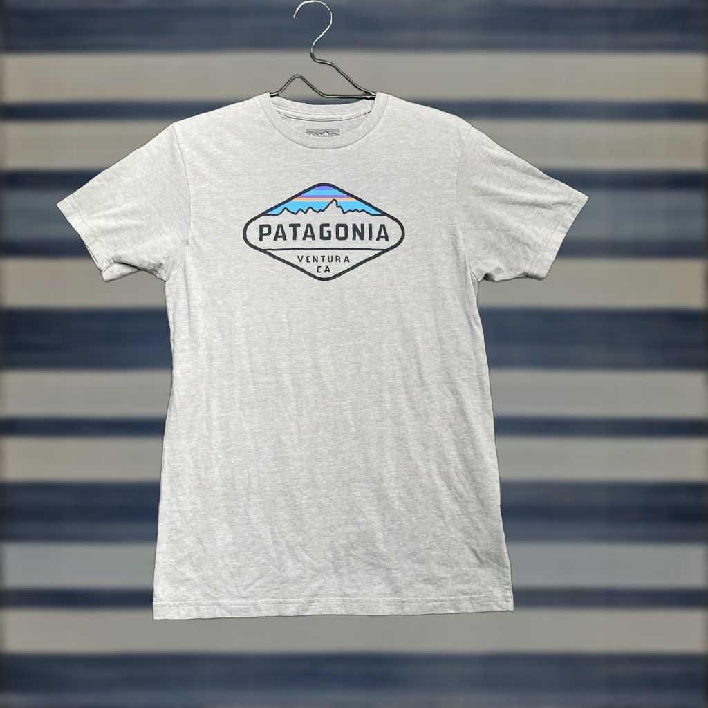 Patagonia Patagonia Shirt Mens Small Mountain Range Responsibili-Tee Grey Hiking Outdoor Size US L / EU 52-54 / 3 - 1 Thumbnail