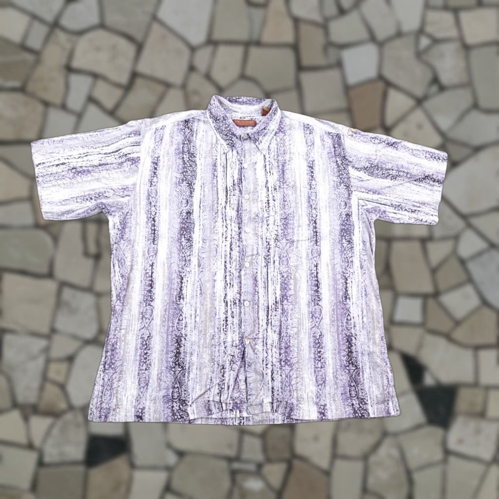 Tori Richard Tori Richard Shirt Mens XL Purple White Paisley Hawaiian Aloha Button Up Camp Size US XL / EU 56 / 4 - 1 Thumbnail