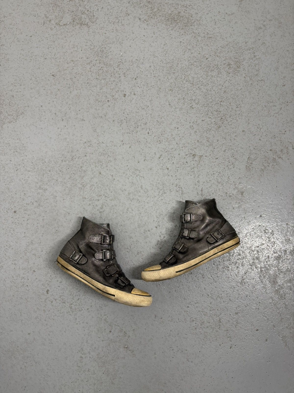 ASH Avant-garde Ash Leather Belted Sneakers Size US 7 / EU 40 - 1 Thumbnail