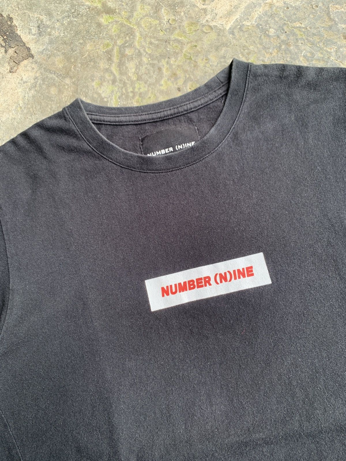 Number (N)ine 00's Number(nine) box logo tee Size US S / EU 44-46 / 1 - 4 Thumbnail