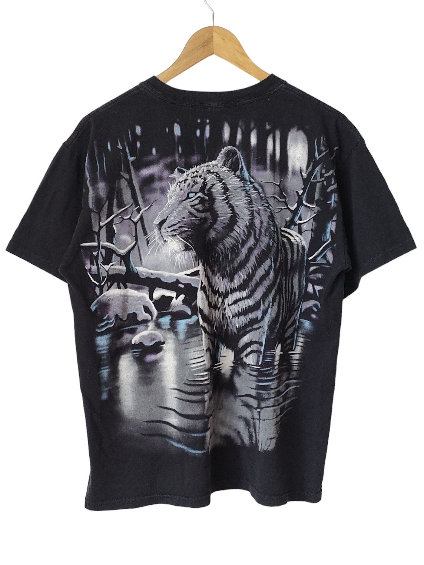 Liquid Blue Liquid Blue 1998 VTG Tiger AOP Vintage tshirt Size US M / EU 48-50 / 2 - 2 Thumbnail