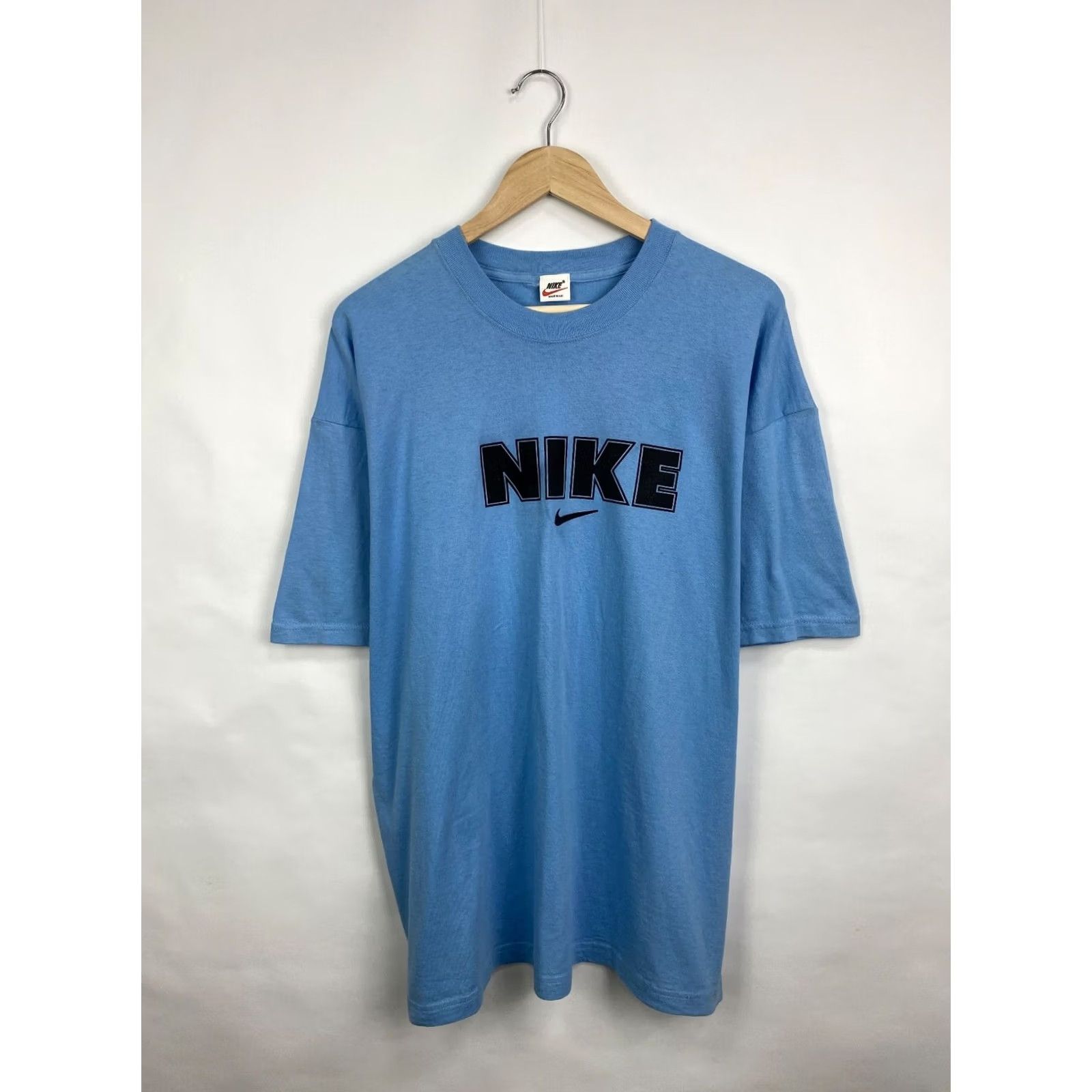Nike VINTAGE Nike T-Shirt 90s XS XL? Blue Nike Shirt Mens XL Blue 90s Vintage Rare Retro Hype Y2K Size US XL / EU 56 / 4 - 3 Thumbnail