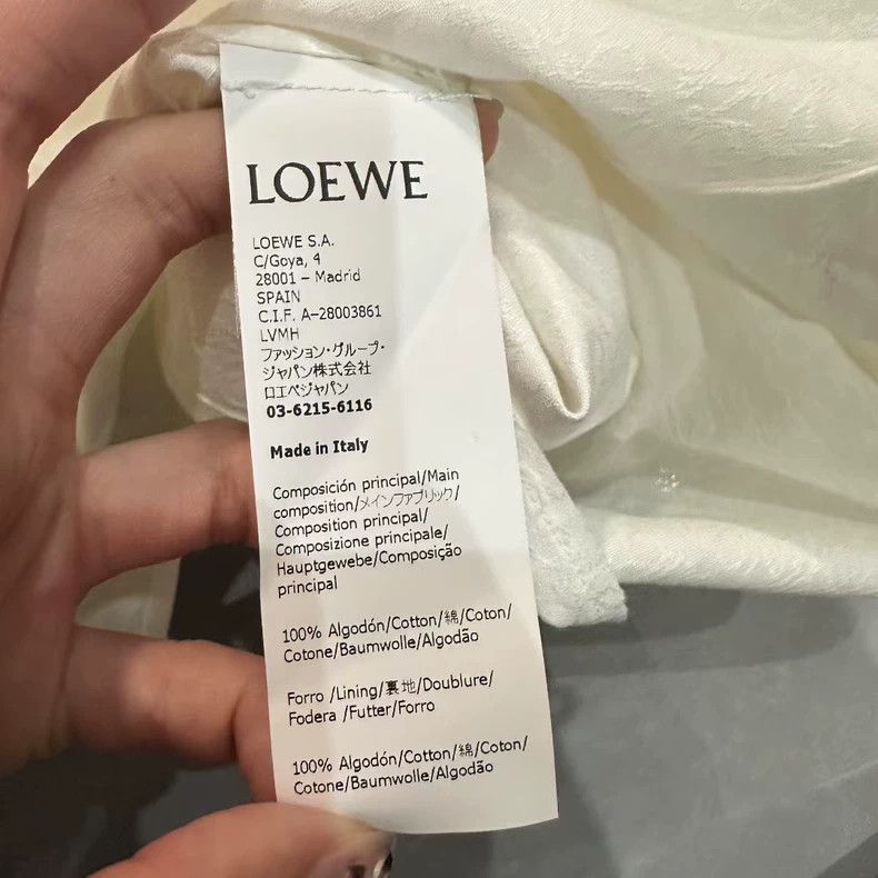 Loewe LOEWE Full logo shirt Size L / US 10 / IT 46 - 3 Thumbnail