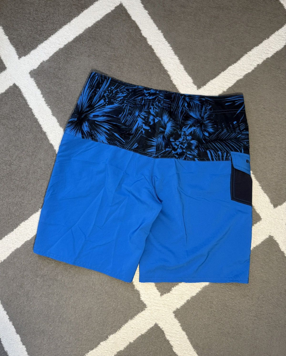 Oakley Oakley Board Shorts men’s surfing swimming trunks 34 Size US 34 / EU 50 - 10 Thumbnail