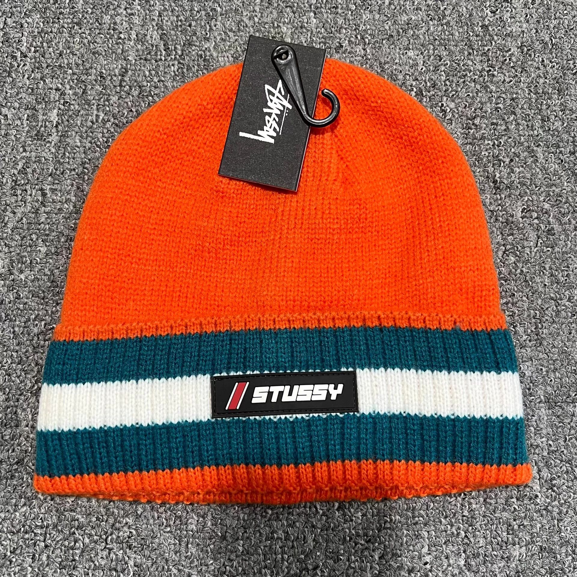 Stussy Stussy Rubber Logo Color Block Knit Beanie Q7 Size ONE SIZE - 7 Thumbnail