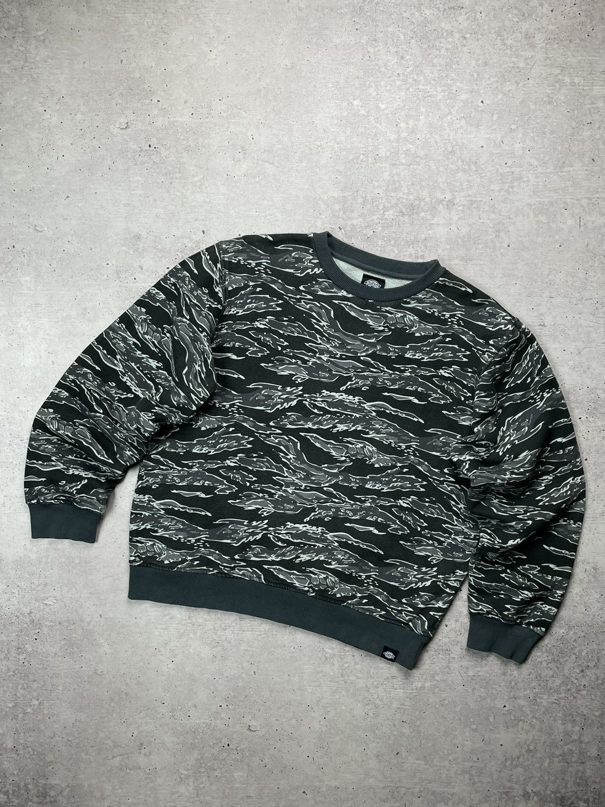 Dickies × Vintage Vintage Dickies camouflage still Sweatshirt Size M Size US M / EU 48-50 / 2 - 1 Thumbnail