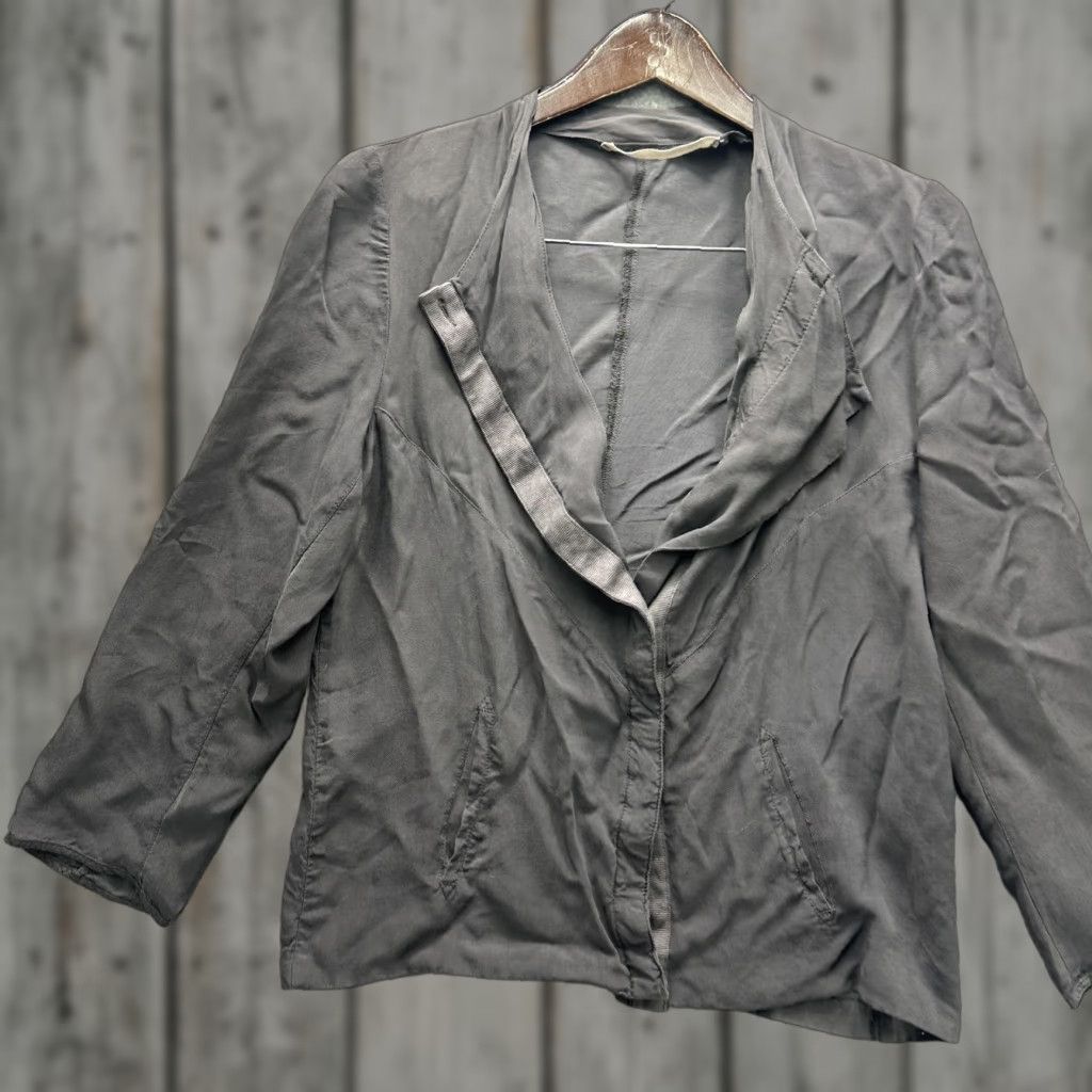 Vintage HUMANOID Blazer Jacket Womens M Gray Twill Viscose Cupro Draped Collar, Short, Single-Breasted, Pockets, Basic Jacket Size M / US 6-8 / IT 42-44 - 1 Thumbnail