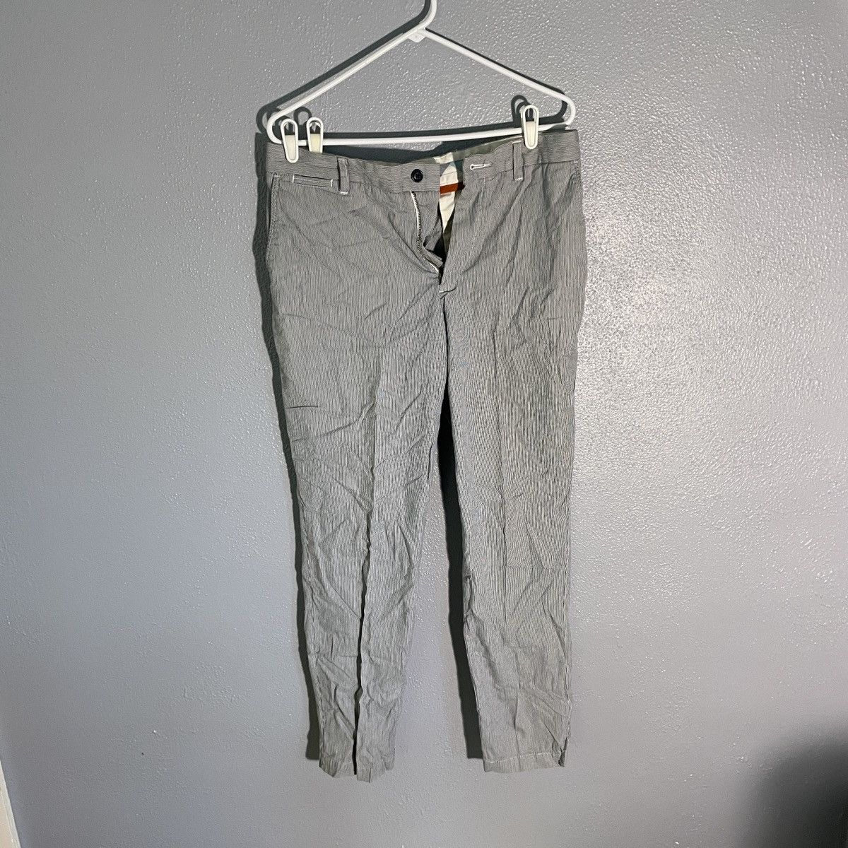 Dockers Dockers Straight Fit White Blue Seersucker Chinos Size 33x32 Size US 33 - 1 Thumbnail