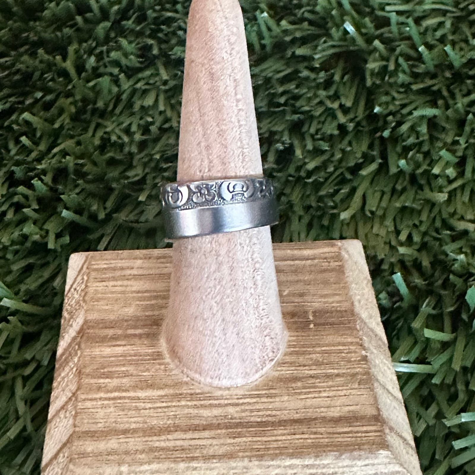 Handmade Ring size 8 Size ONE SIZE - 6 Thumbnail