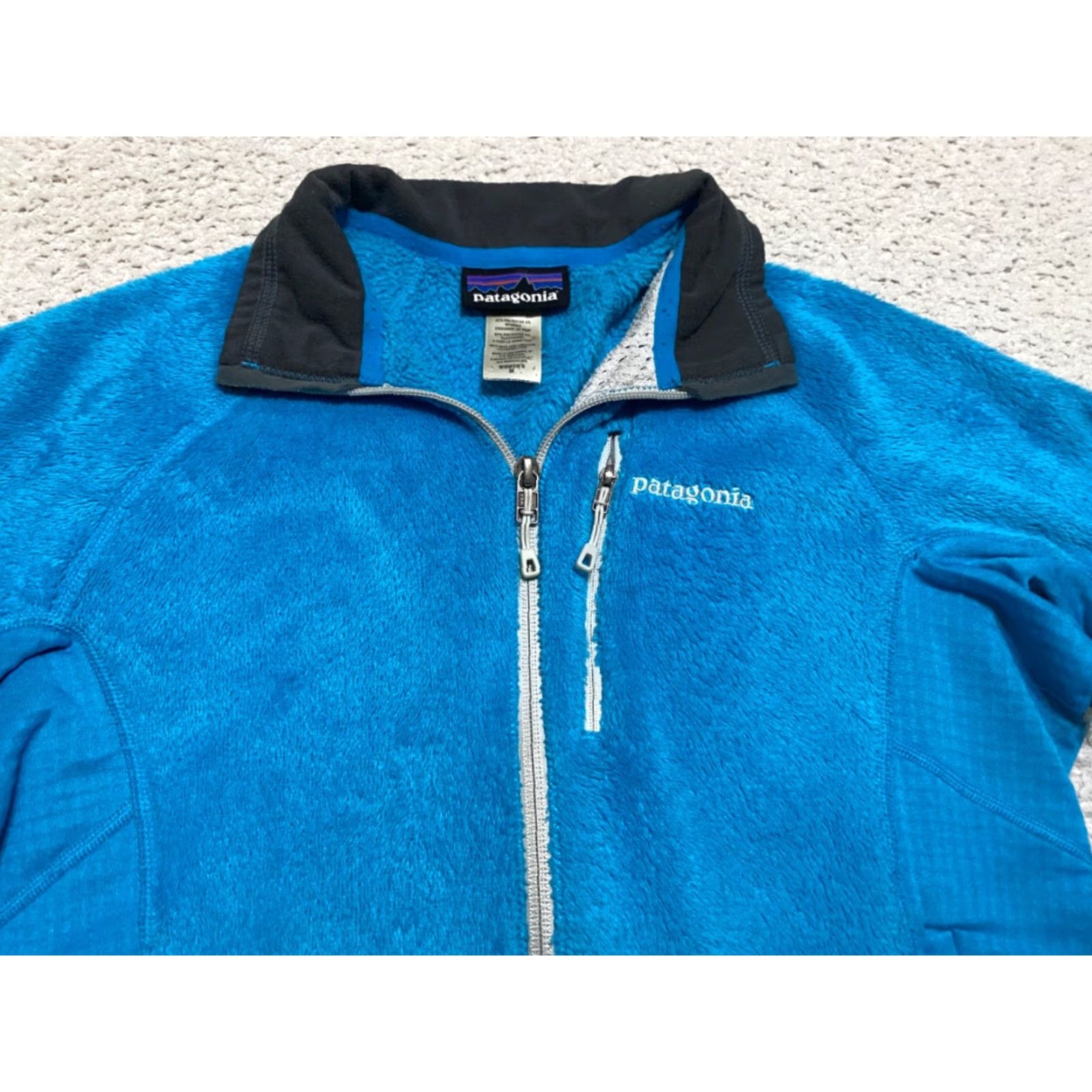 Patagonia Patagonia Womens Jacket Medium Blue Full Zip L/S R2 Polartec Fleece Thermal Size M / US 6-8 / IT 42-44 - 3 Thumbnail