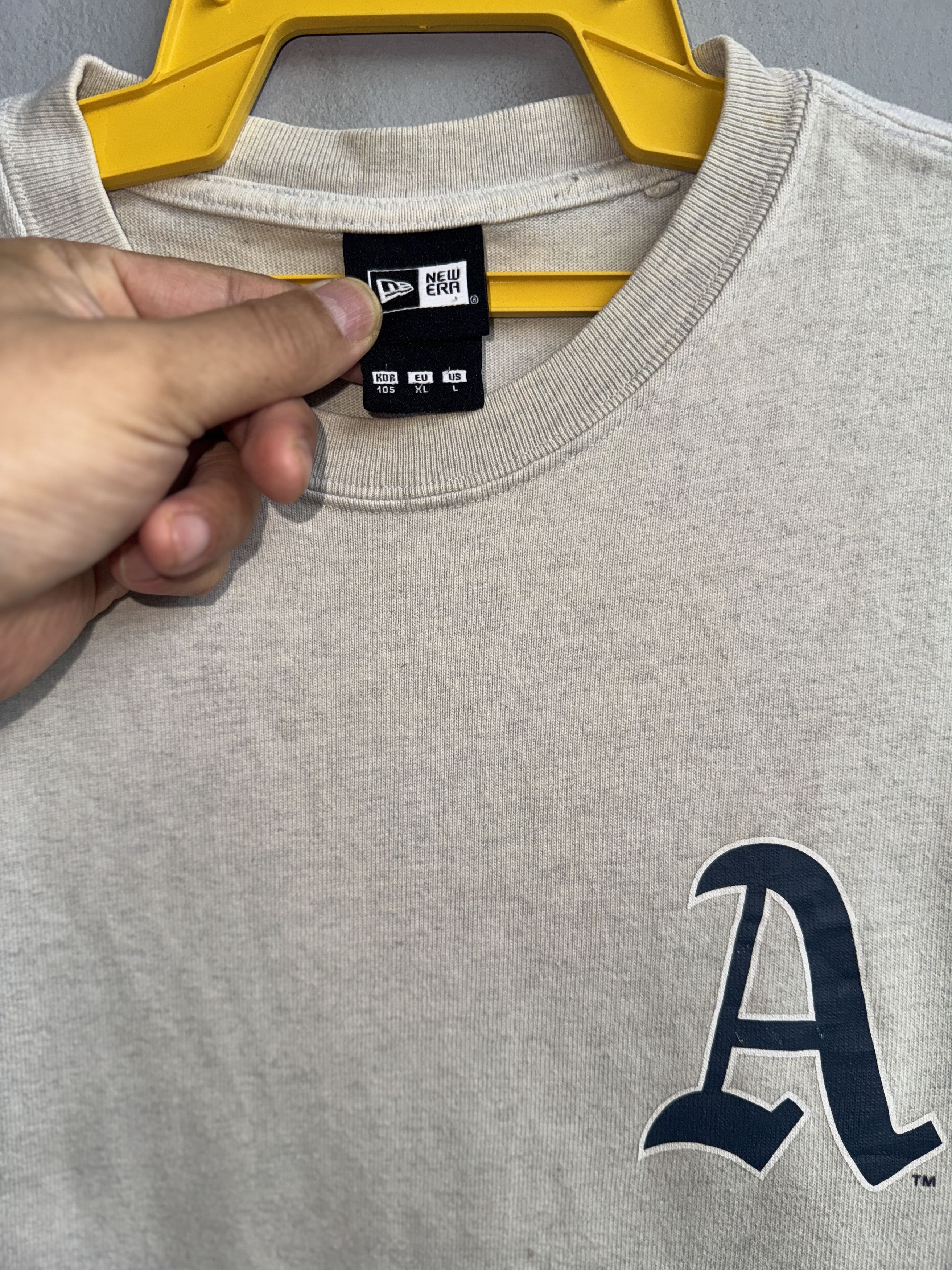 New Era MLB Oakland A's Athletic New Era T-shirt Size US L / EU 52-54 / 3 - 4 Thumbnail