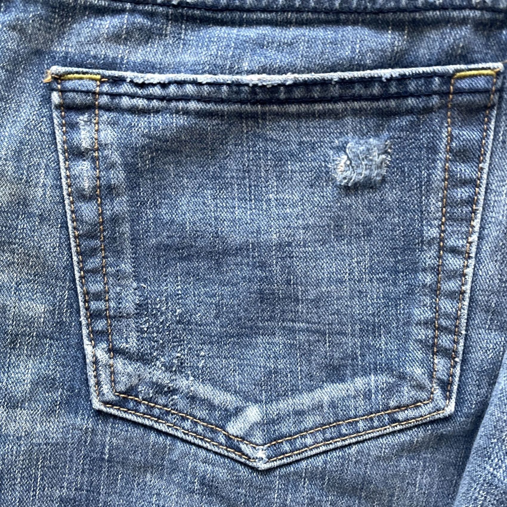 Gap VINTAGE Gap 1969 Jeans Mens 36x30 Bootcut Denim Stone Frayed Y2K Grunge 90s Punk Skater Bootstrap Size US 36 / EU 52 - 5 Thumbnail
