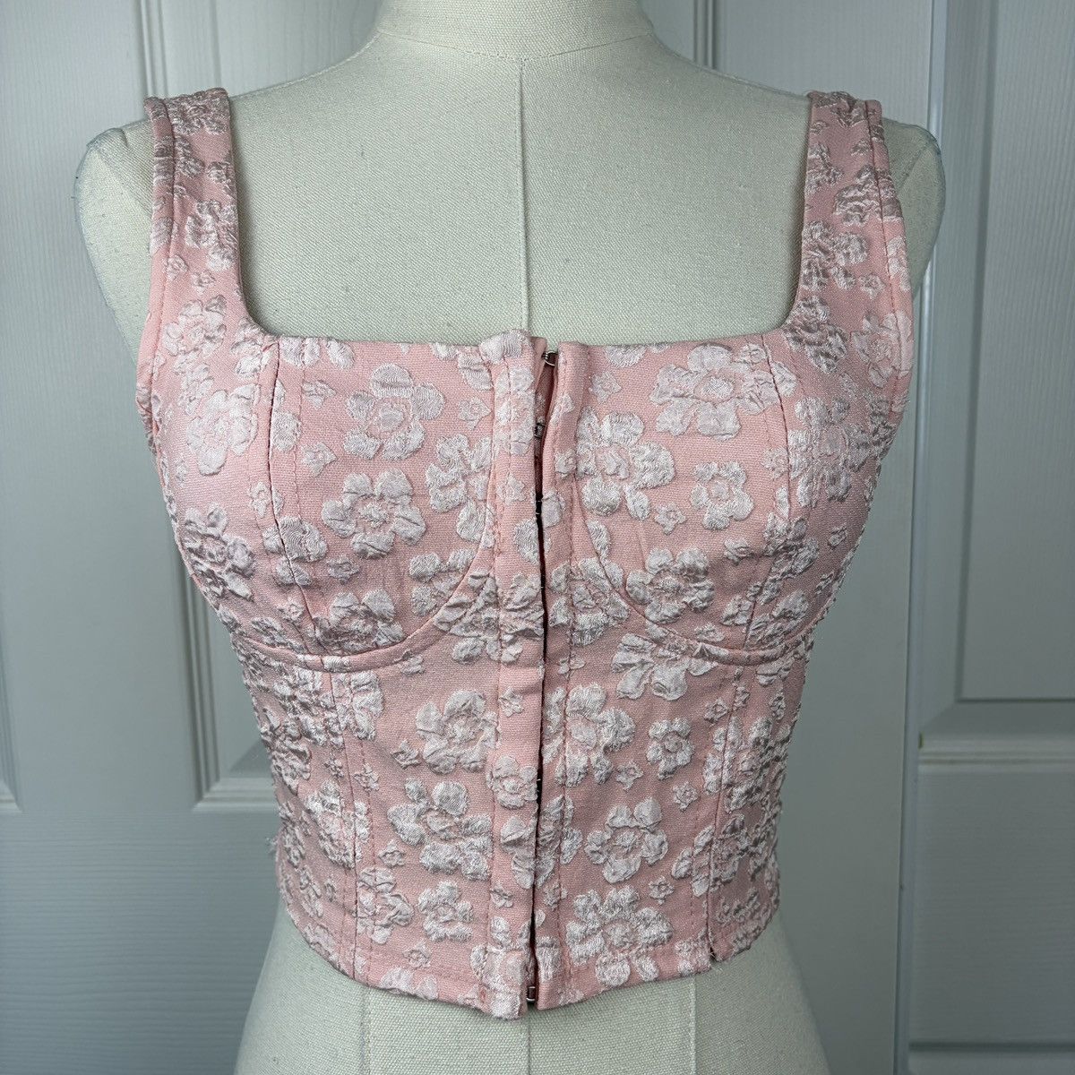 Other Wild fable light pink floral corset tank Size XS / US 0-2 / IT 36-38 - 1 Thumbnail