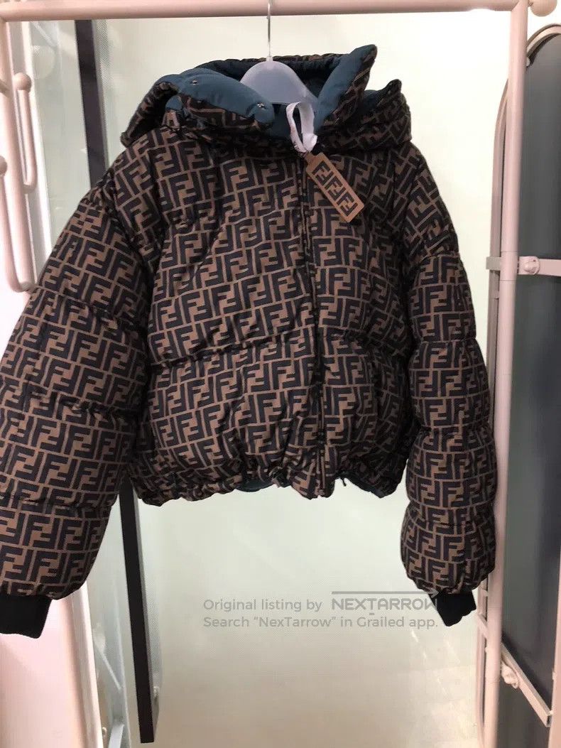 Fendi Fendi Puffer Jacket Size M / US 6-8 / IT 42-44 - 1 Thumbnail