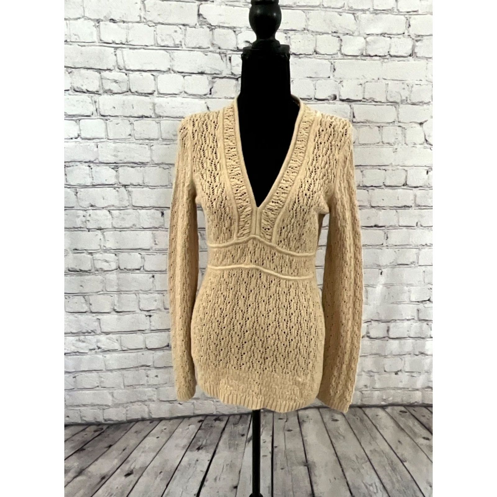 Ann Taylor ANN TAYLOR LOFT Sweater Shirt Women V-Neck Long Sleeve Beige Cotton Knit Pullover Regular Small Size S / US 4 / IT 40 - 2 Thumbnail