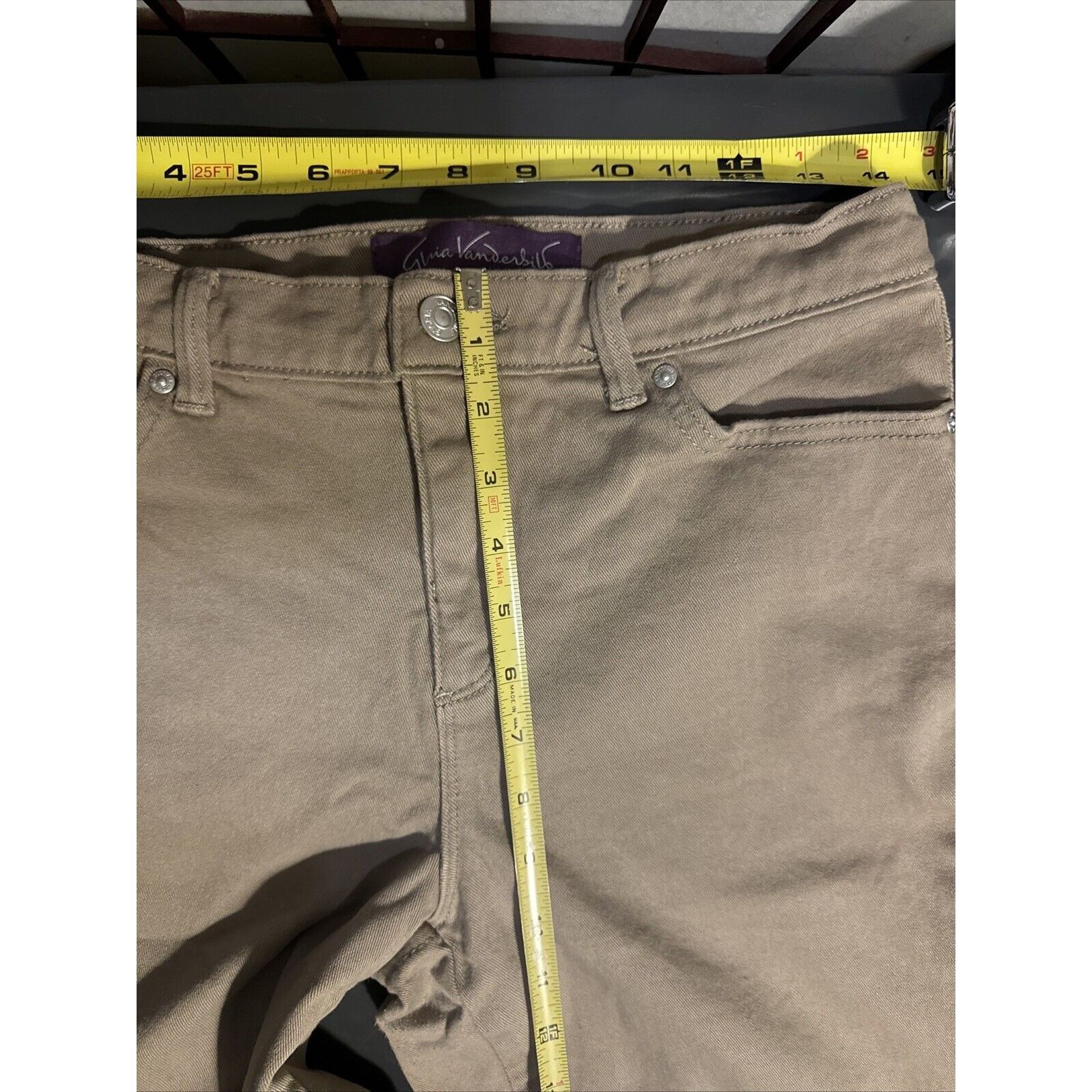 Gloria Vanderbilt Gloria Vanderbilt Womens Amanda SHORT Jeans Size 8S Beige De Size 30" / US 8 / IT 44 - 16 Thumbnail