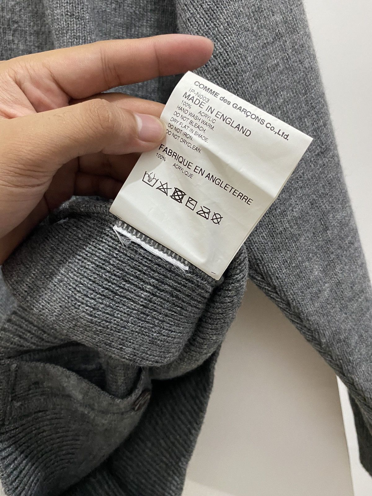 Comme des Garcons × Good Design Shop Comme des Garcons COMME DES GARCONS GOOD DESIGN SHOP X CHARLES KIRK CARDIGAN Size US M / EU 48-50 / 2 - 7 Thumbnail