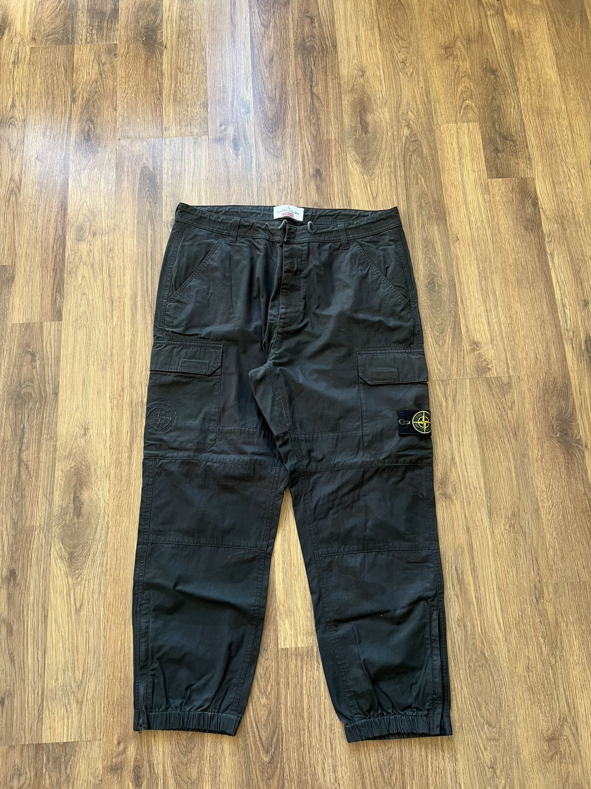 Stone Island x Supreme Cargo Pants SS 19 (Size W34)