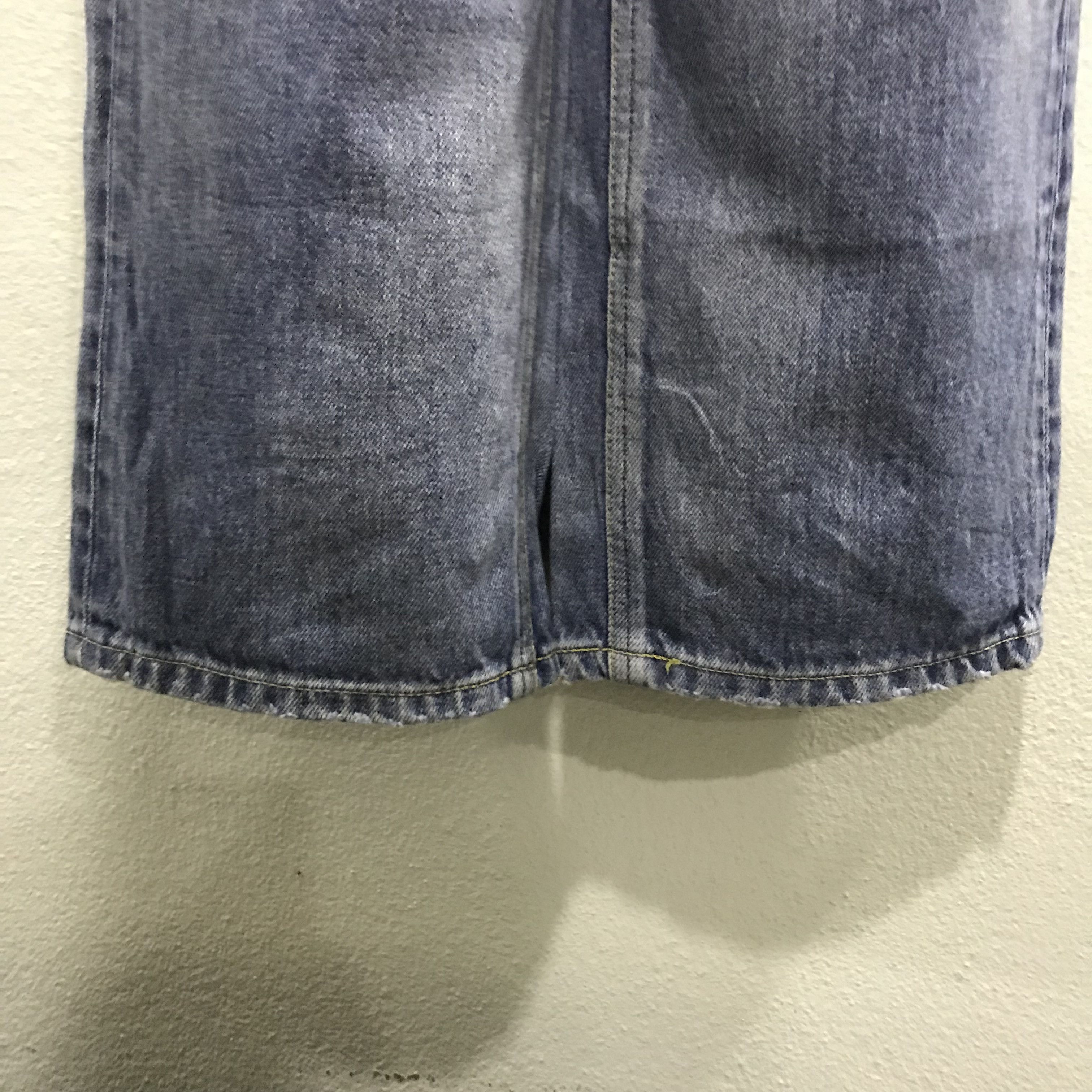 Lee Vintage Lee Distressed Wide Leg High Waist Ripped Knee Size US 26 / EU 42 - 8 Thumbnail