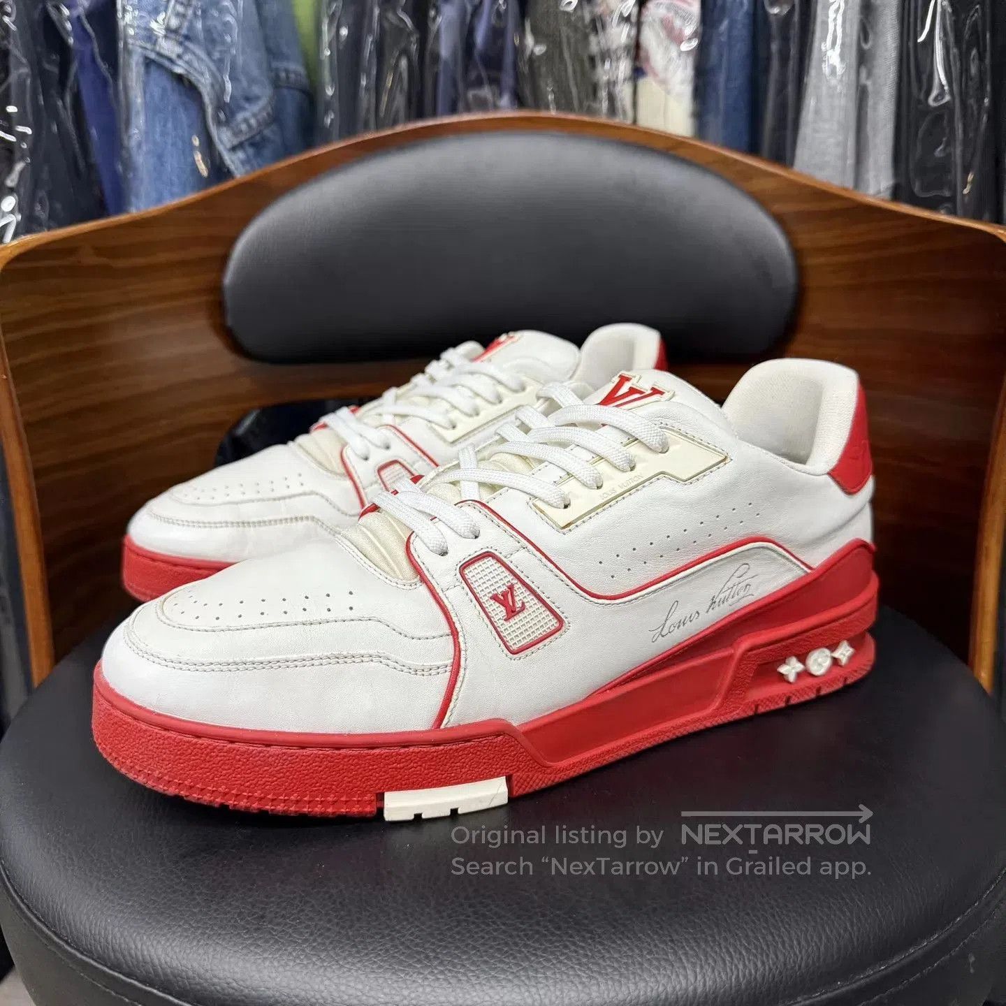 Louis Vuitton White Low. Size US 9 / EU 42 - 1 Thumbnail