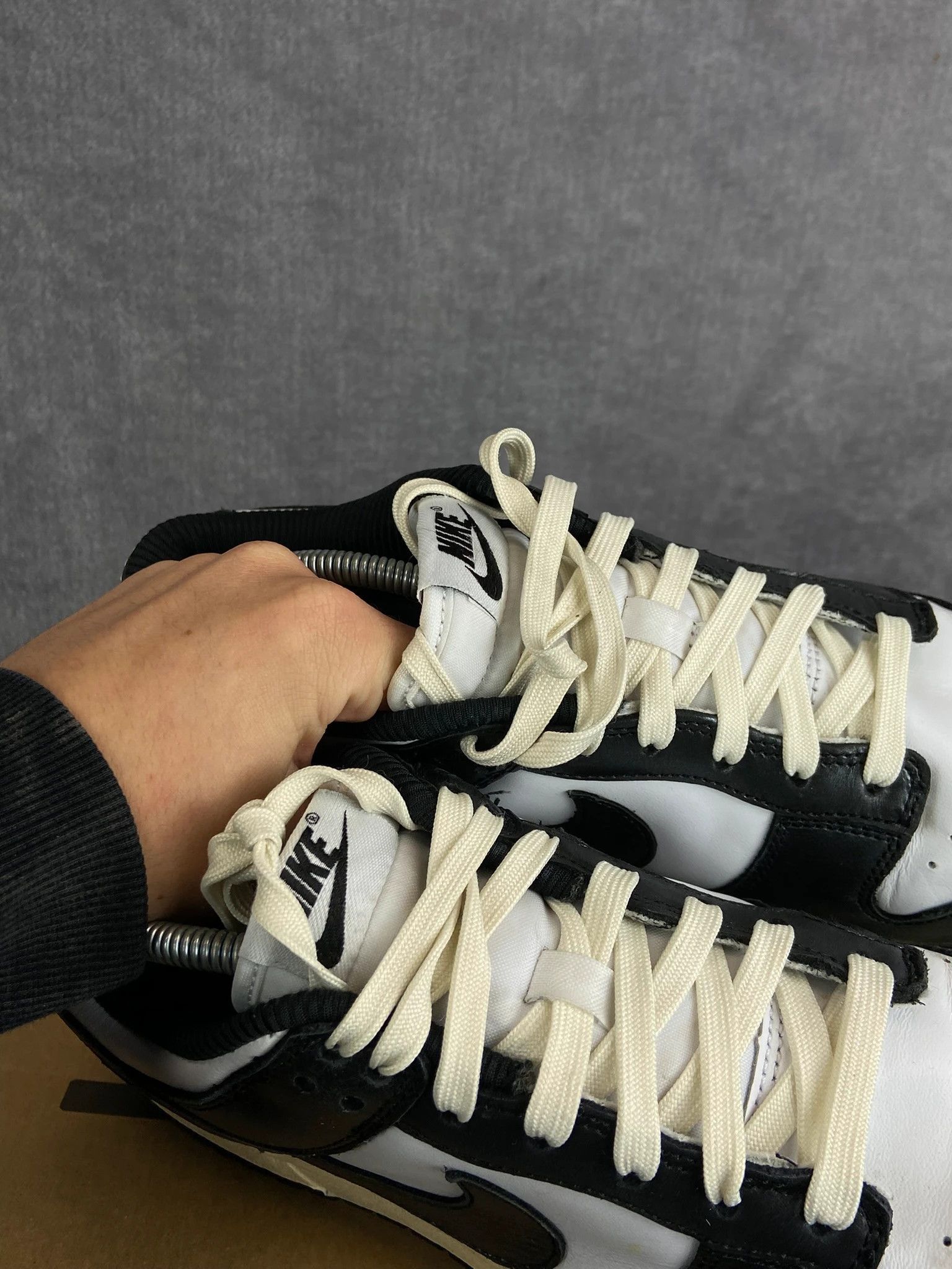 Nike Nike Dunk Low black and white sneakers classi Size US 7 / EU 40 - 7 Thumbnail