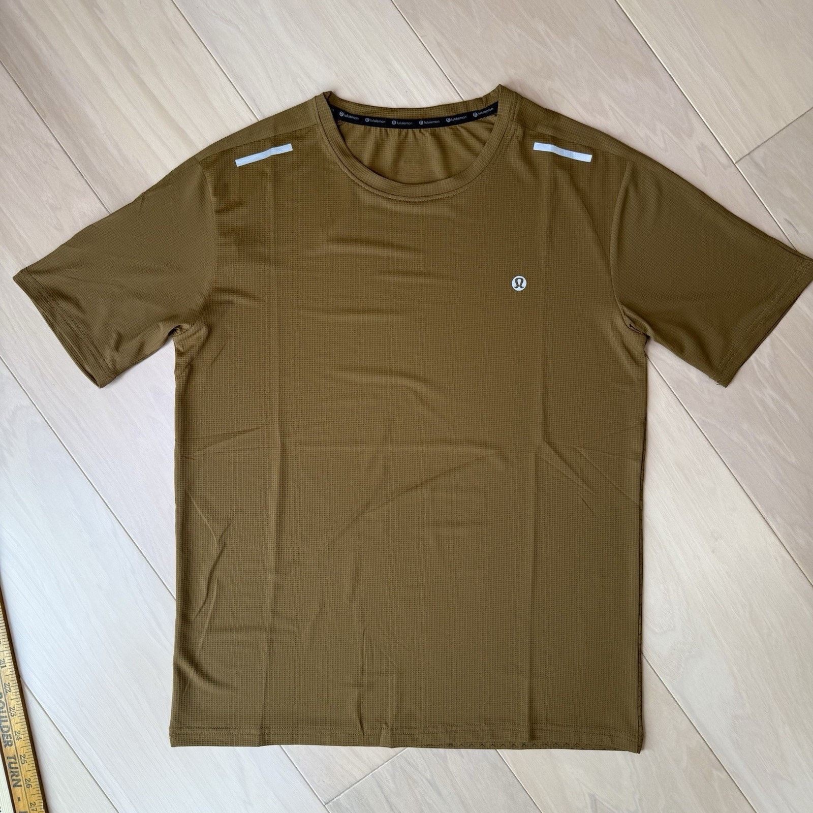 Lululemon Lululemon Shirt Small Brown Yoga Running Workout Vent Size US S / EU 44-46 / 1 - 3 Thumbnail