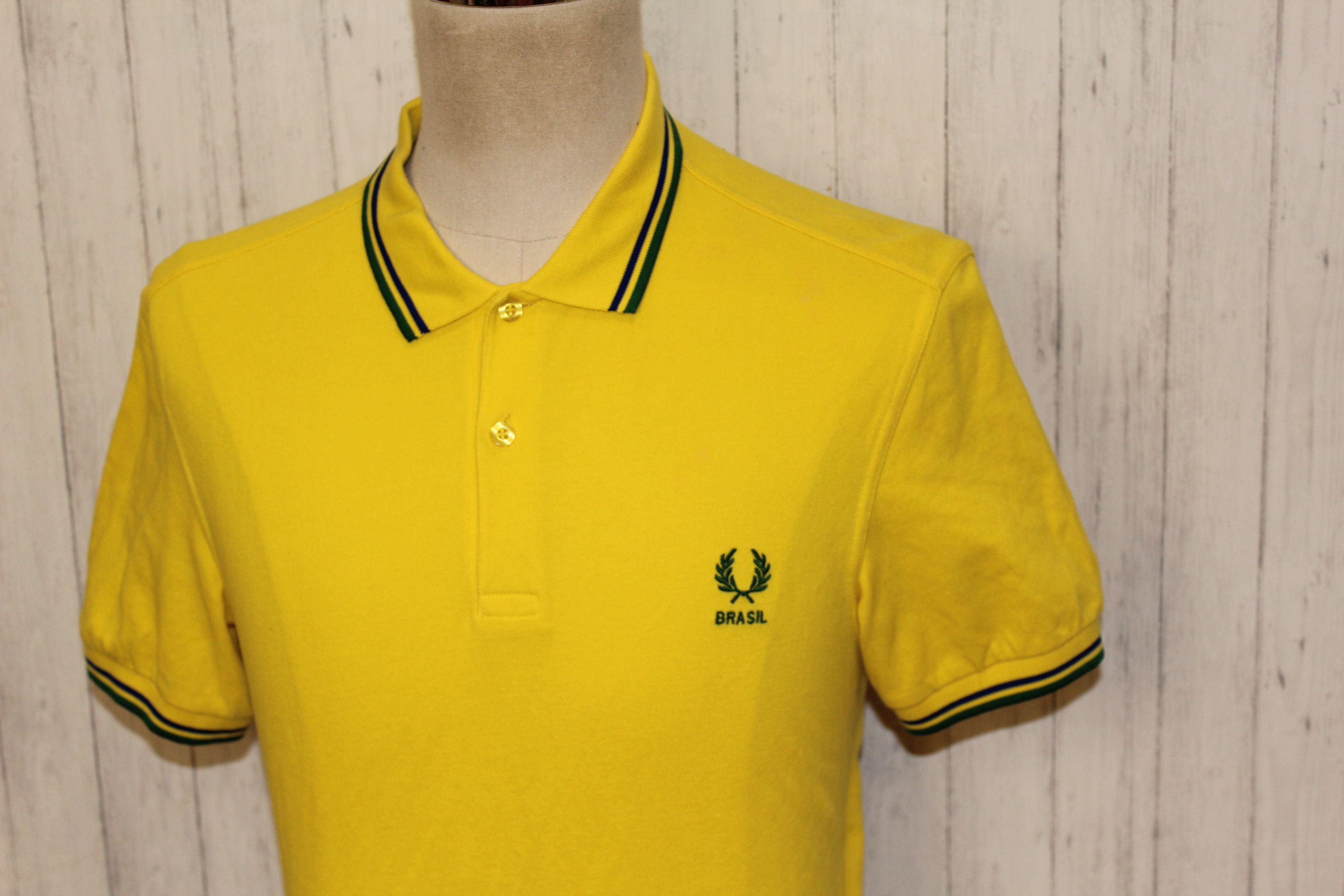 Fred Perry Fred Perry Brazil Short Sleeve Yellow Polo Shirt Size US L / EU 52-54 / 3 - 4 Thumbnail