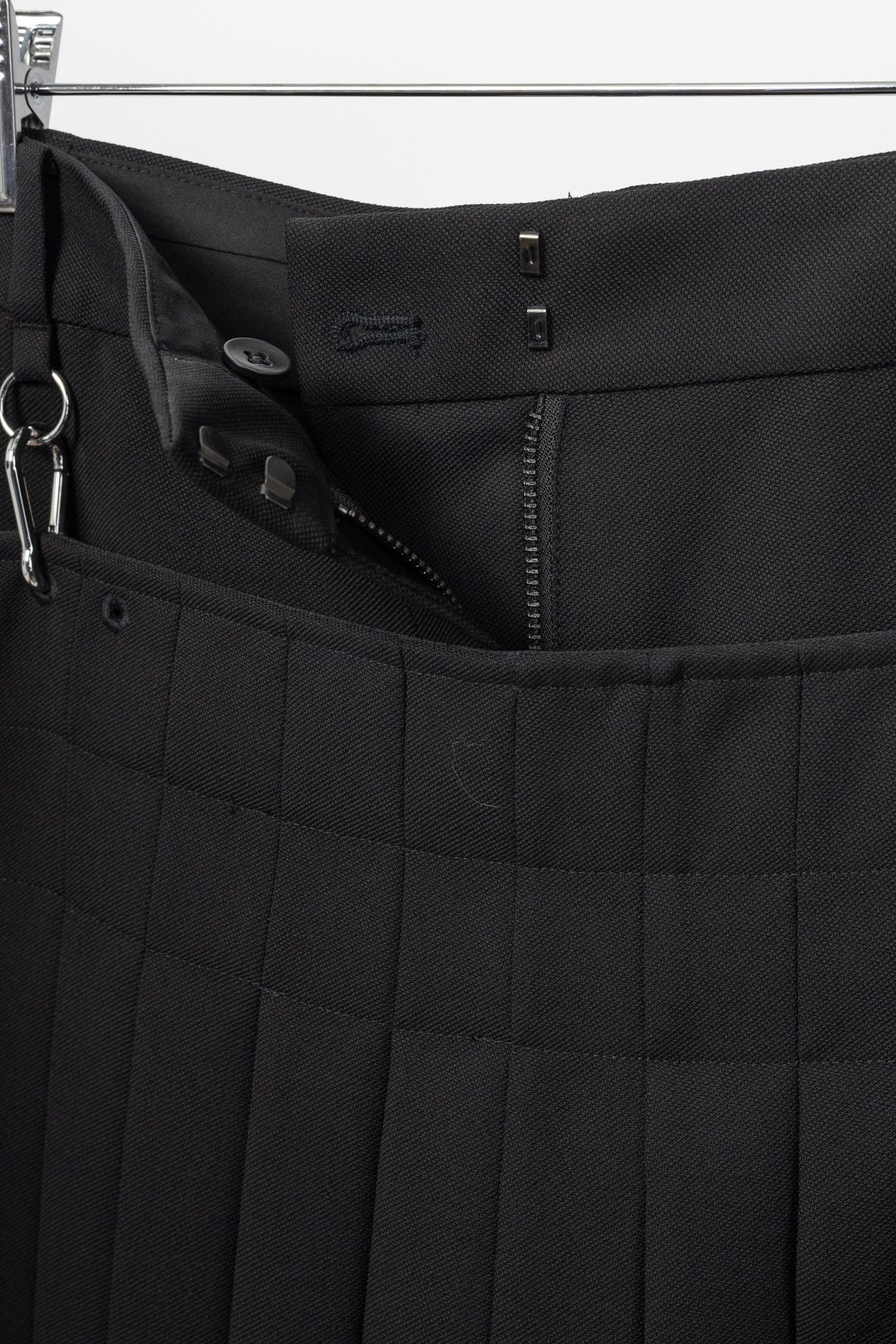 Tibi Tibi Black Wool Grain De Poudre Convertible Pleated Skirt Size 27" / US 4 / IT 40 - 9 Thumbnail